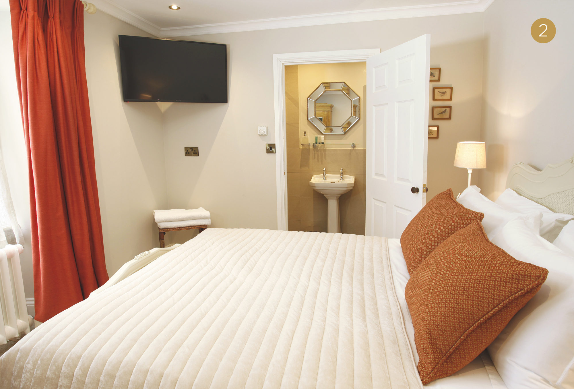 Room No2.jpg