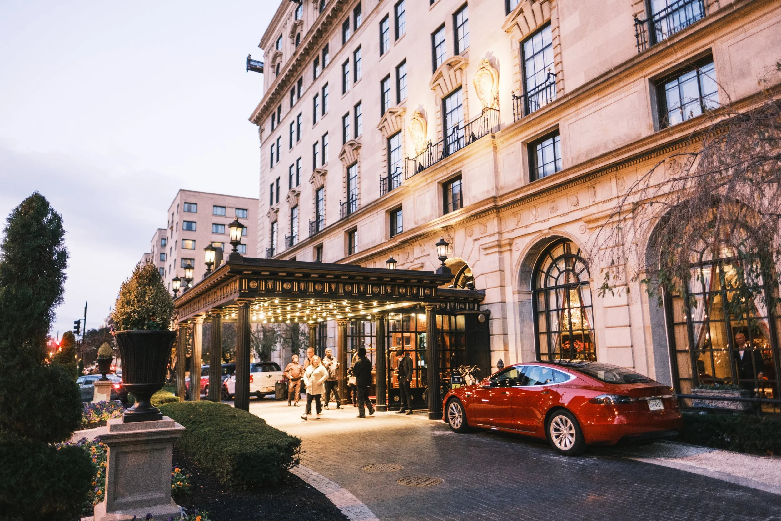 221117 Yang_United Mileage Plus at St Regis DC-5.jpg