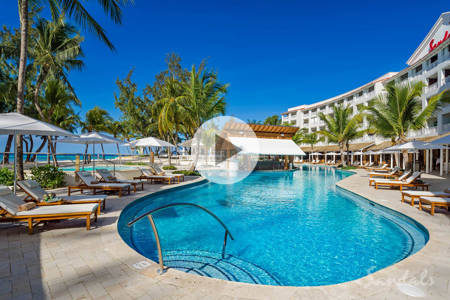 SANDALS - Luxury for couples