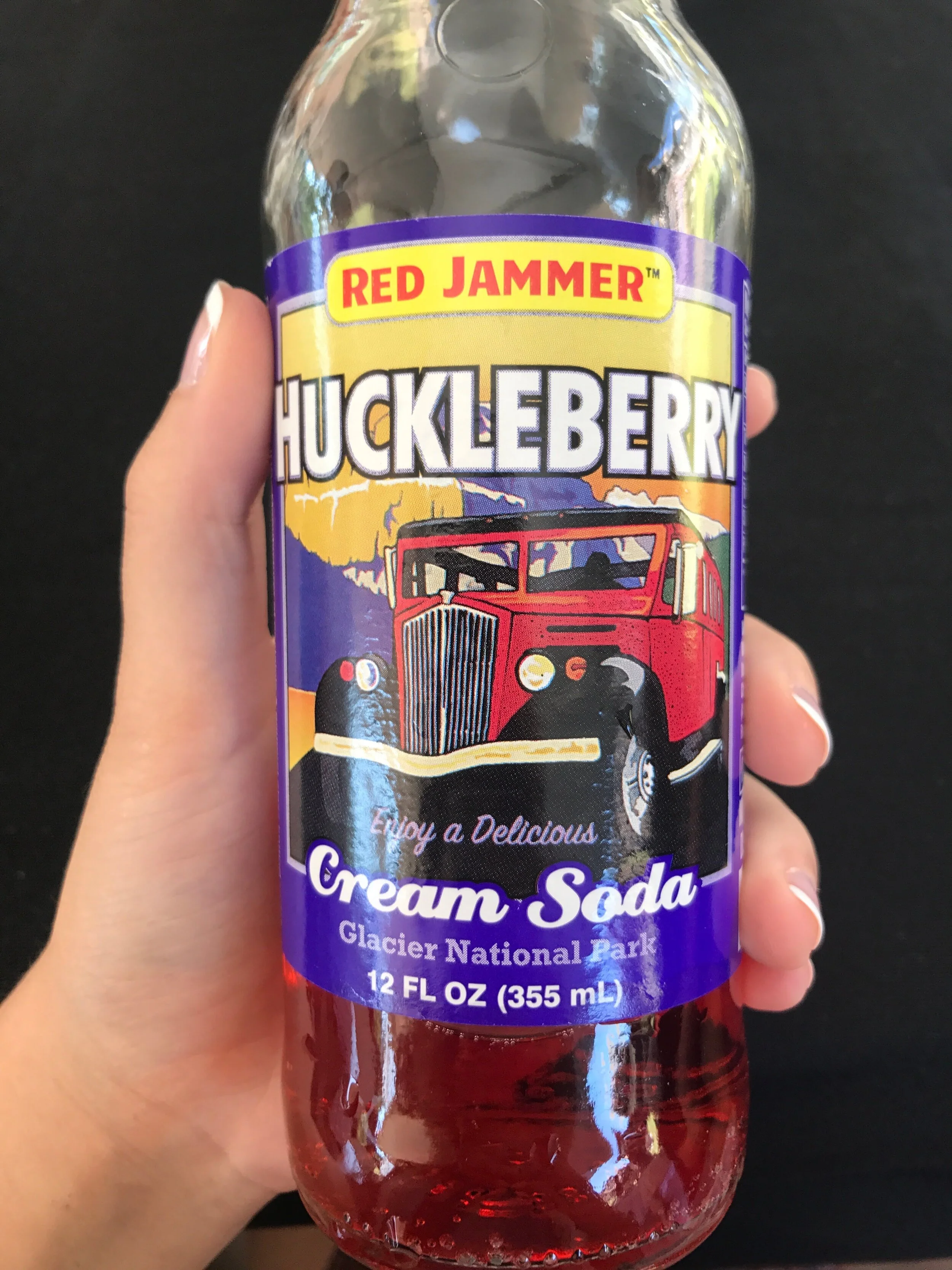 HUCKLEBERRY CREAM SODA