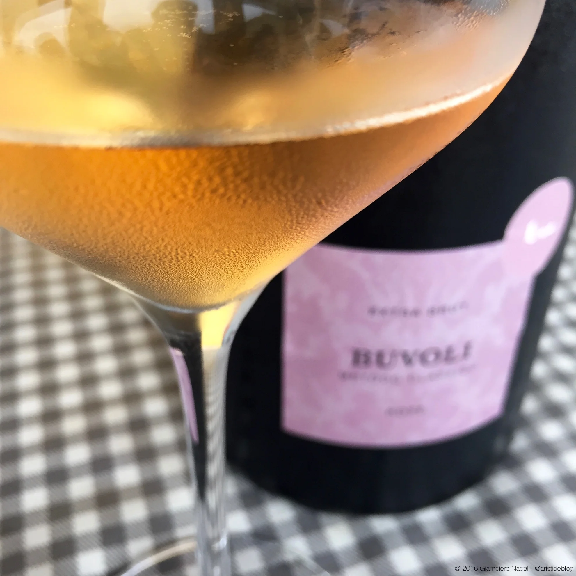 Un Brut Rosé dal colore particolare