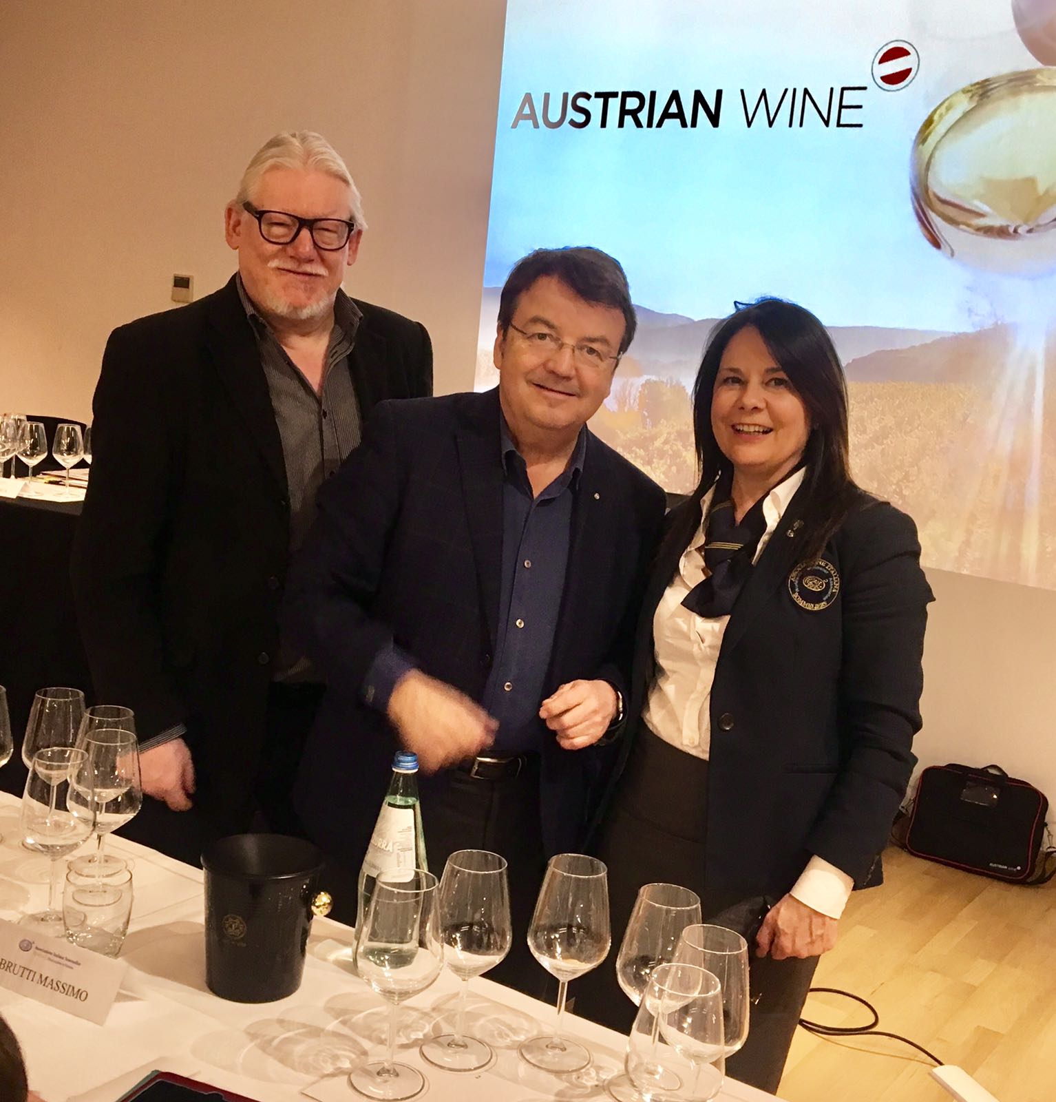 Da sinistra, Helmut Knall, Willi Klinger, Franca Bertani