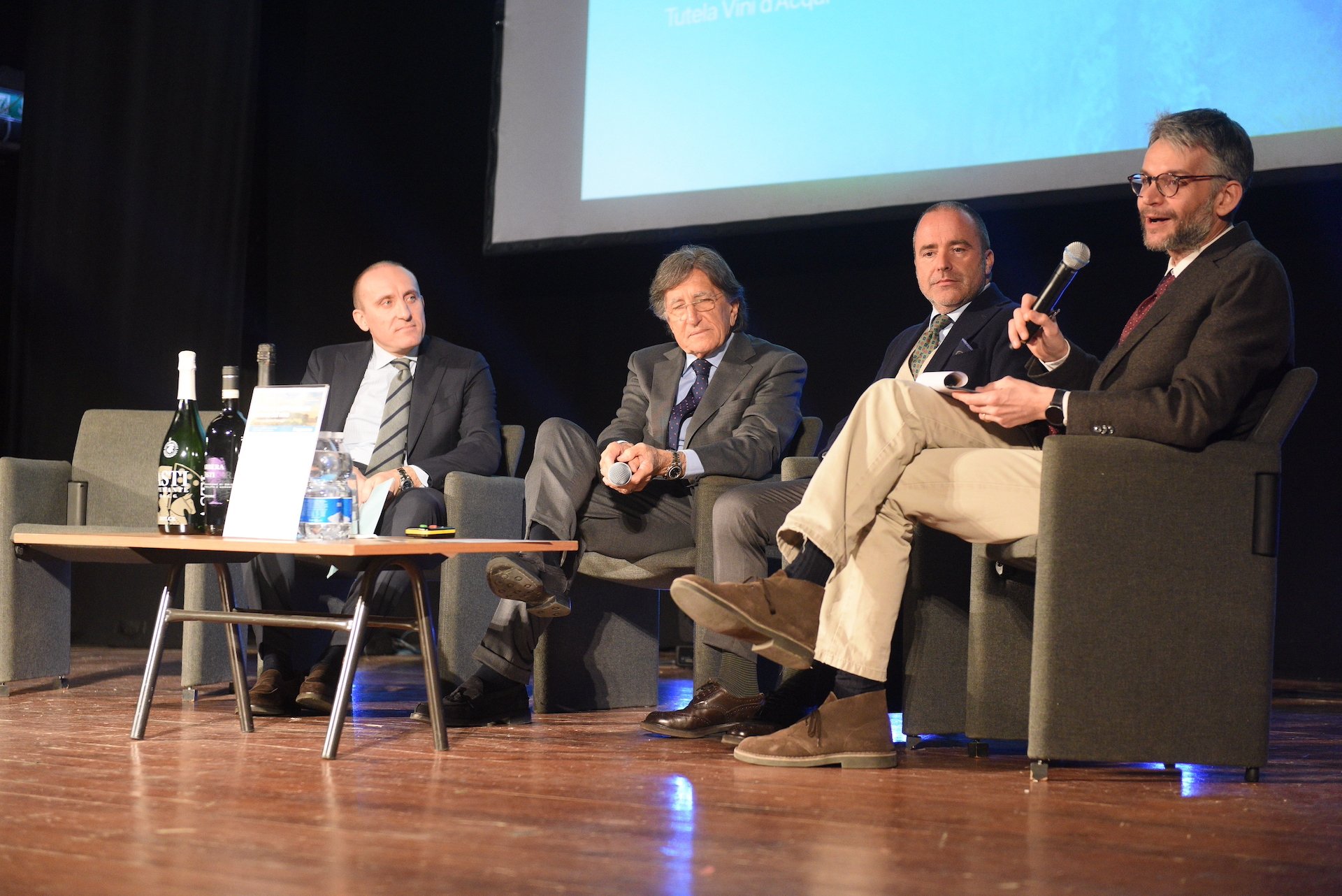 Monferrato, il patto dei Consorzi