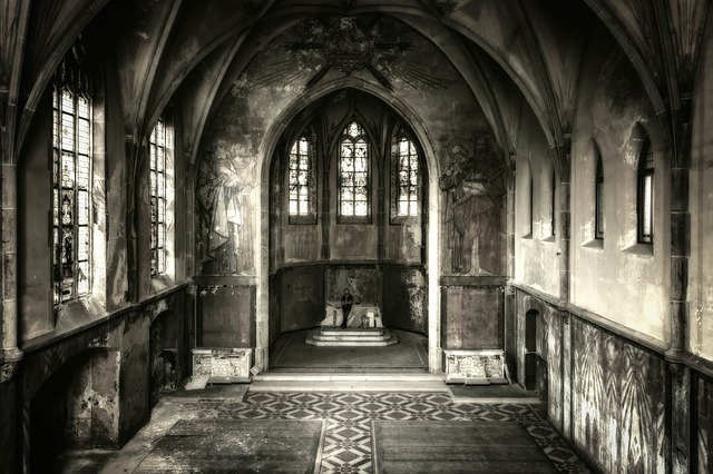 Altar.jpg