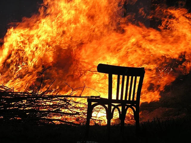 Fire 02.jpg