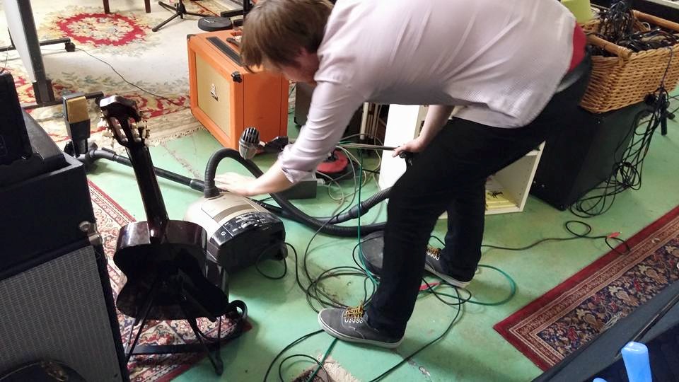 That's me recording a vacuum cleaner. One of my many strengths as a recording engineer.