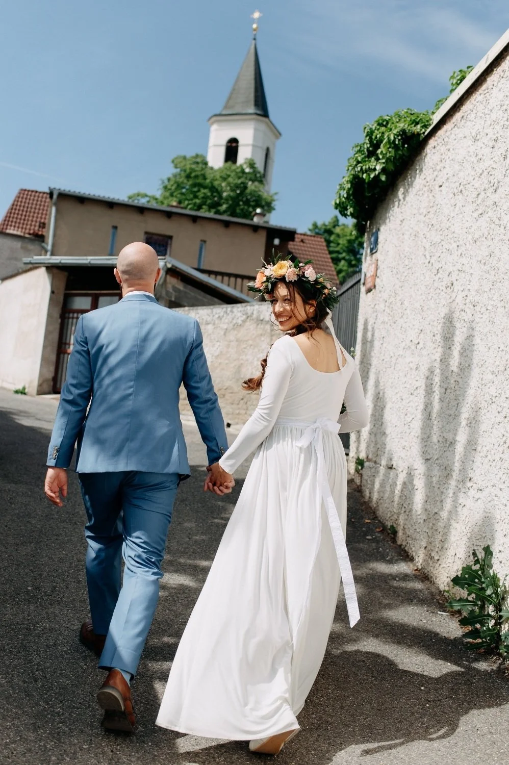 svatba_praha_leto_kostel_malina 13.jpg