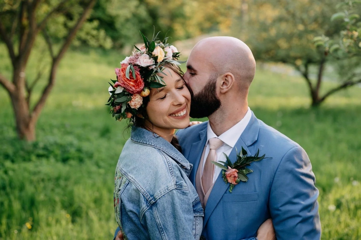 svatba_praha_leto_kostel_malina 43.jpg