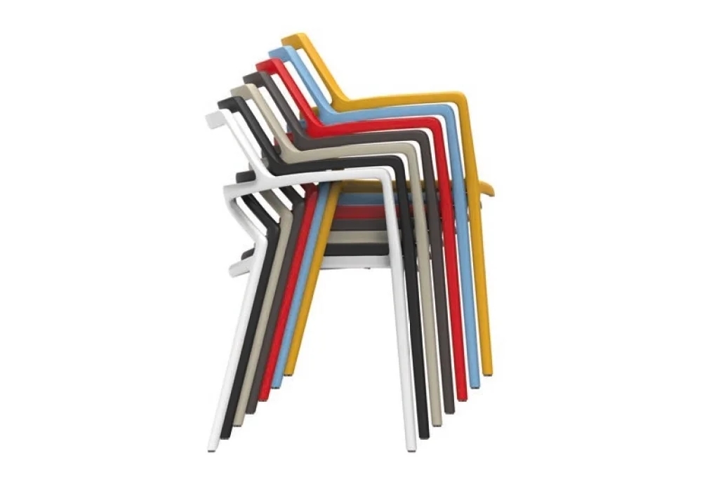 solutionscmr_delta_chair_06.jpg