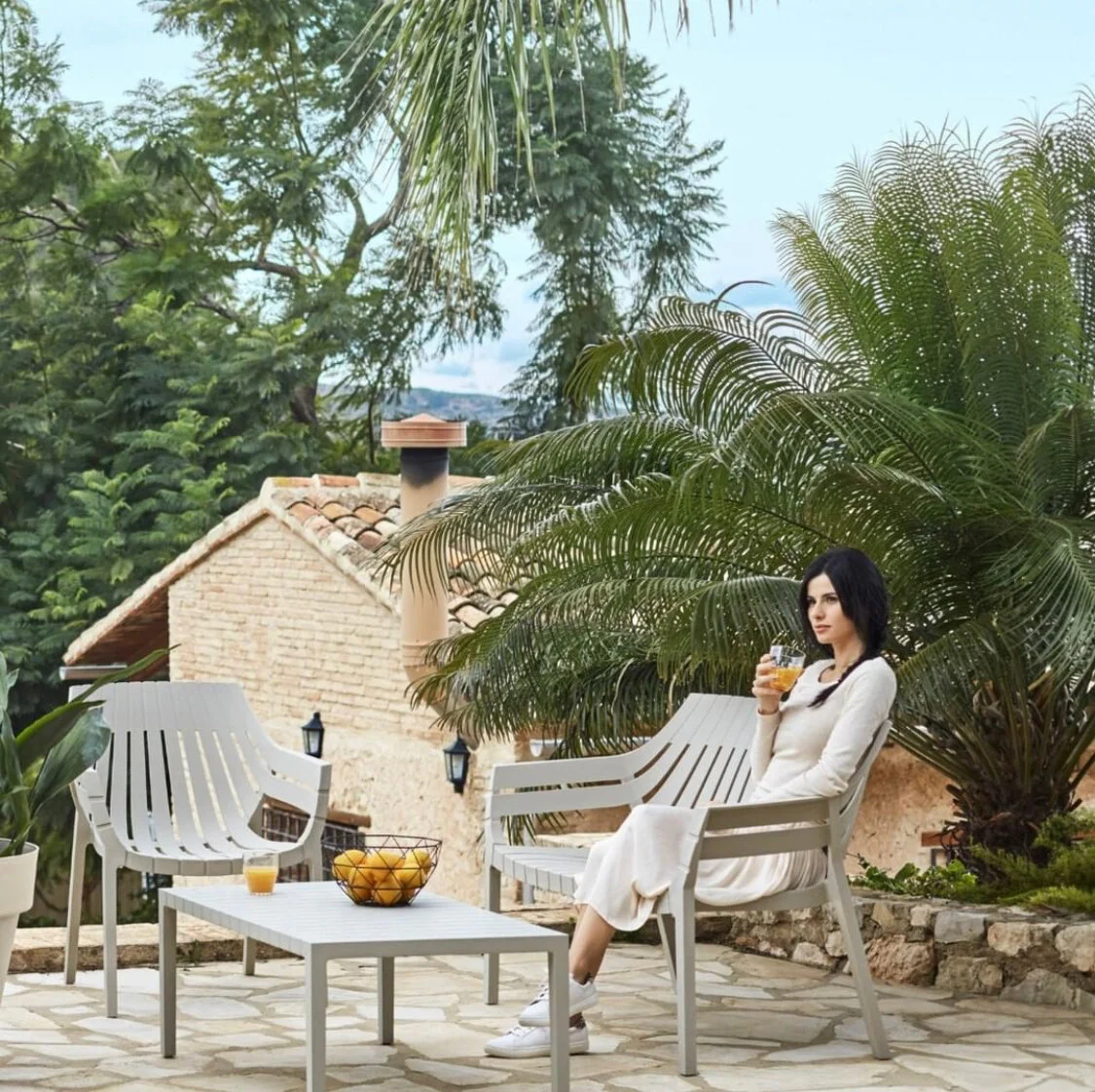 spritz white set_vondom_solutionscmr_diamonette.jpeg