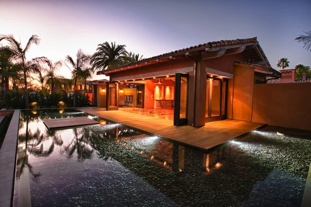 spa_yoga-pavilion_night_2.jpg