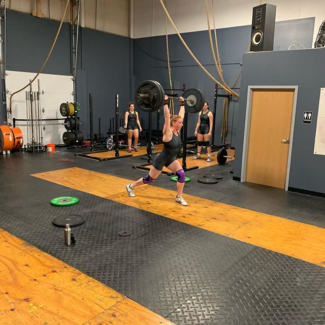 Mantra girls getting in some final reps before participating in the “Relentless Open” in Meadville,Pa.
Good luck @gina.smith17 @hallekotch @abby_carile #olympicweightlifting #relentlessopen #strongwoman #crossfit