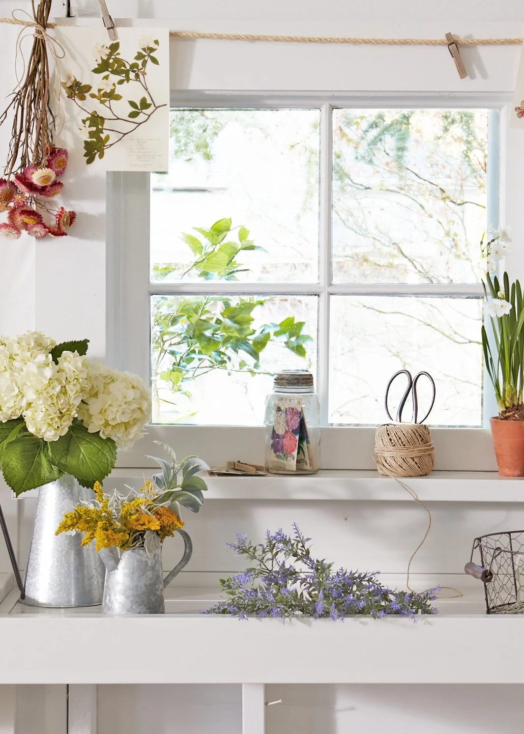 524752-Home-Spring-CS-Wild-Florals-Faux-Floral-Arrangement_0178-1.jpg