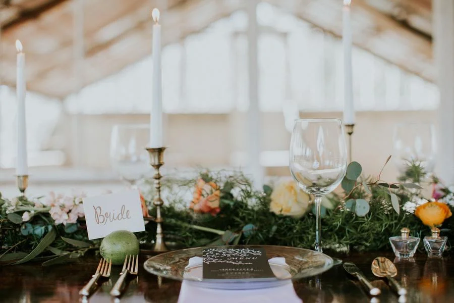 JennaBriannePhotography_HSLStyledShoot0088_low.jpg