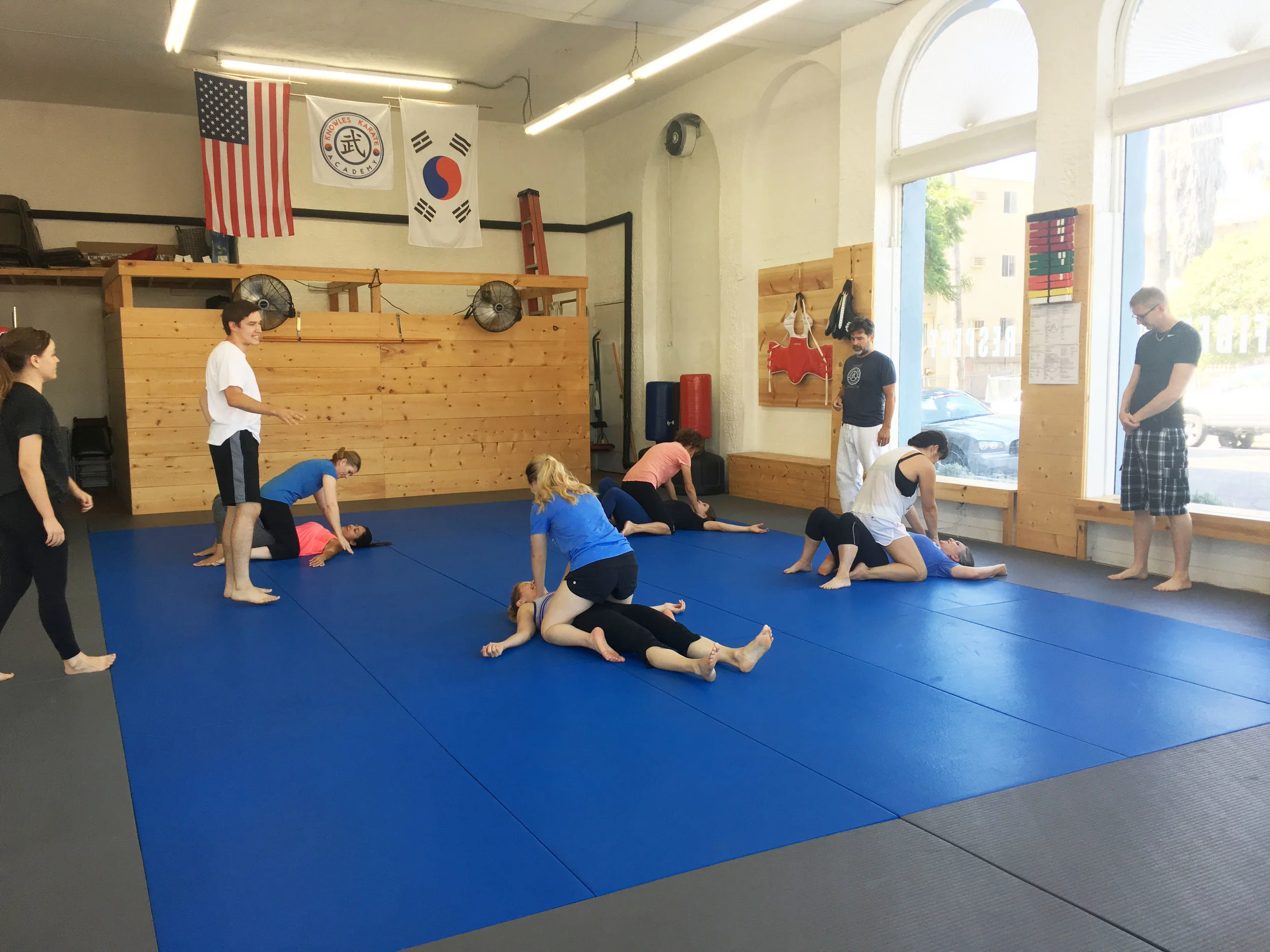 Women’s Self-Defense - Trap & Roll!