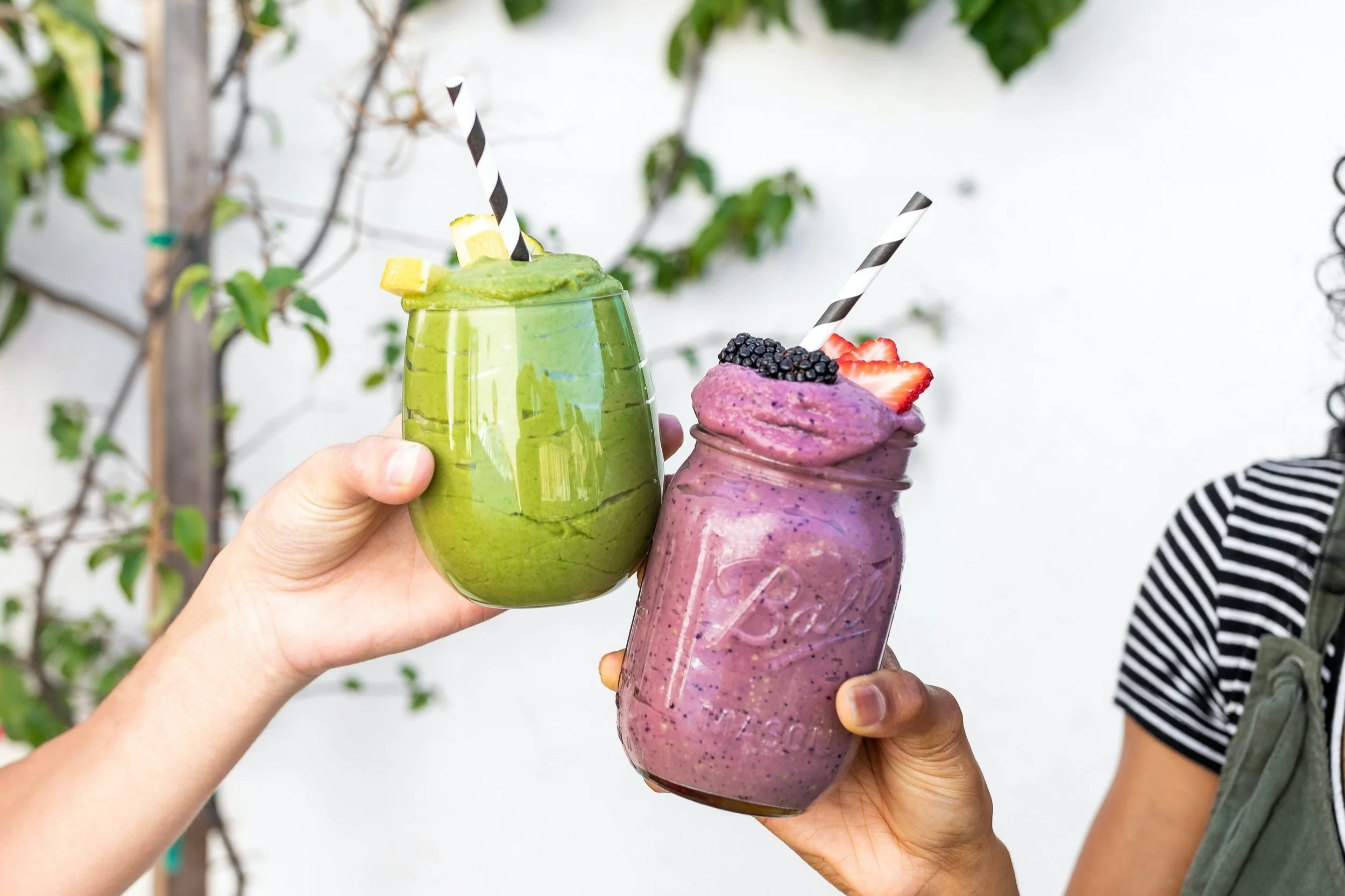blendtopia-smoothies-7Unk4KsMiVY-unsplash+%281%29.jpg