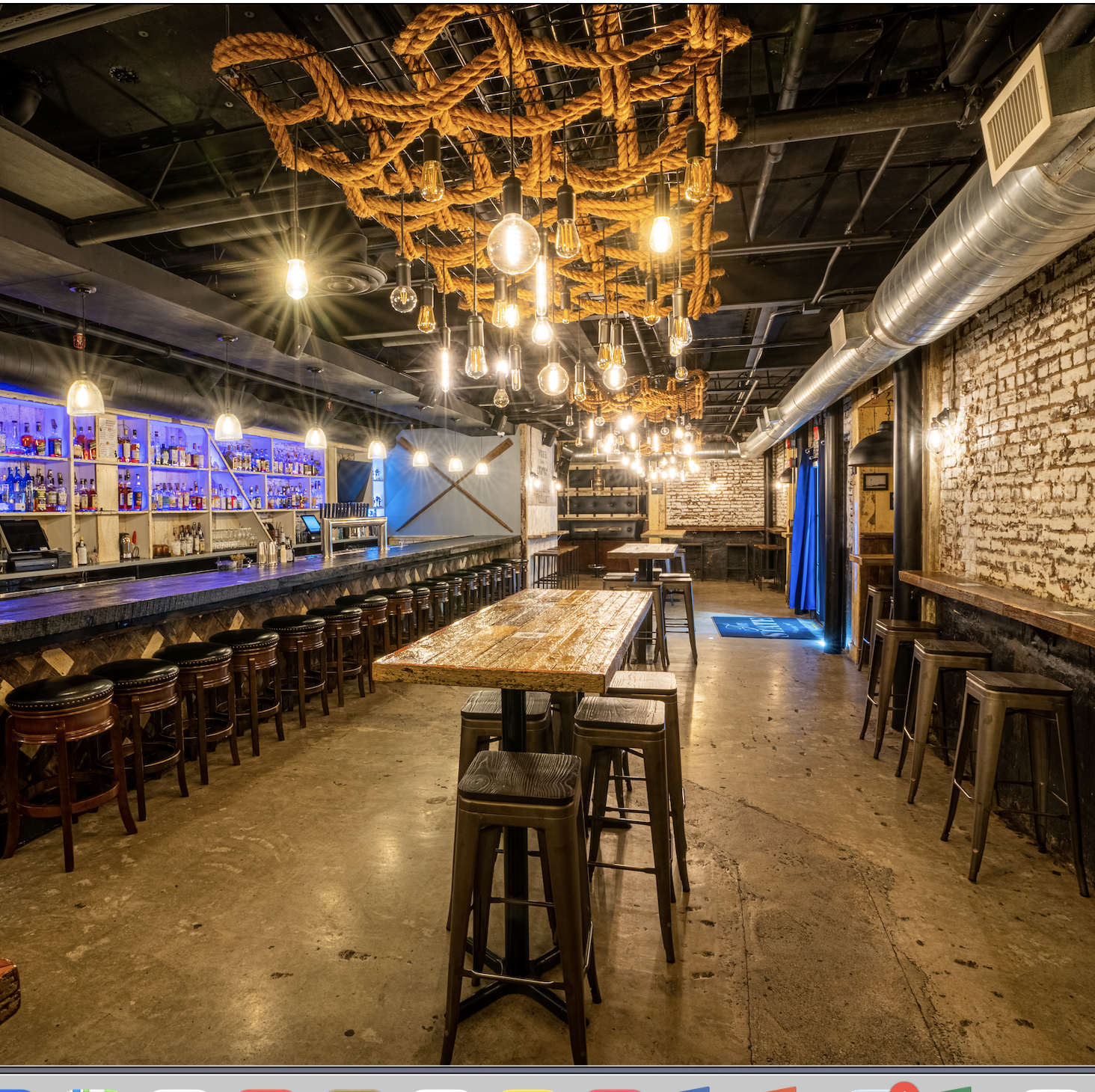 Bar photo 1