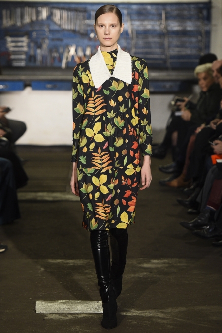 Florals dress by Arthur Arbesse