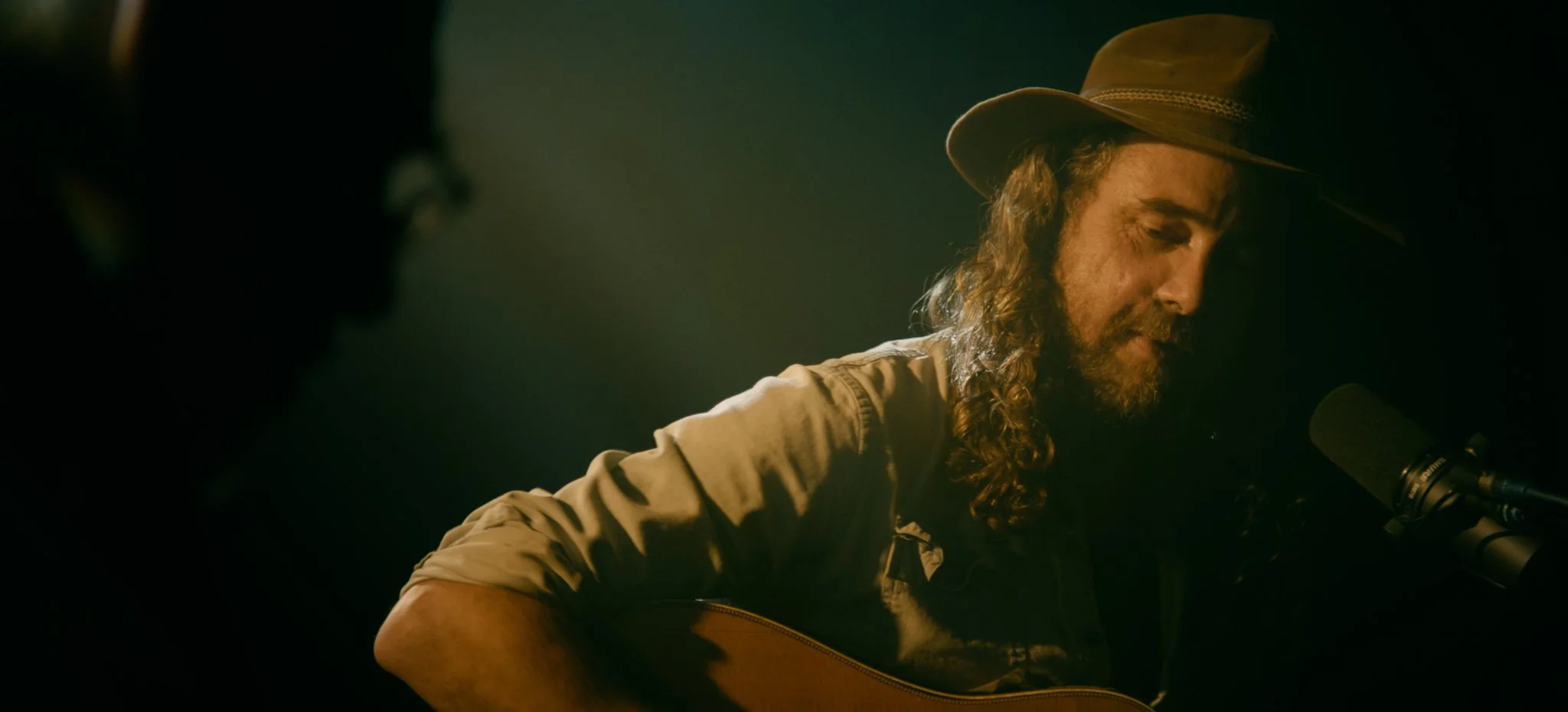 TedNunesDoc_Song02_Still05.JPG