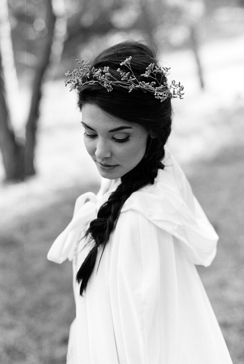 Colorado Elven Cosplay Bridal Portraits Mountain Wedding Photographer_32.jpg