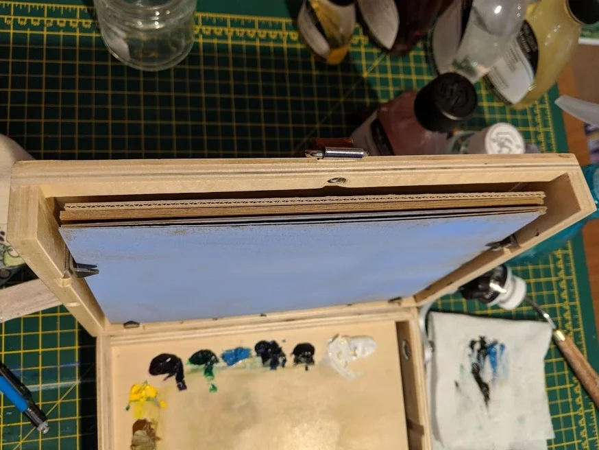 Inside+thumbox.jpg