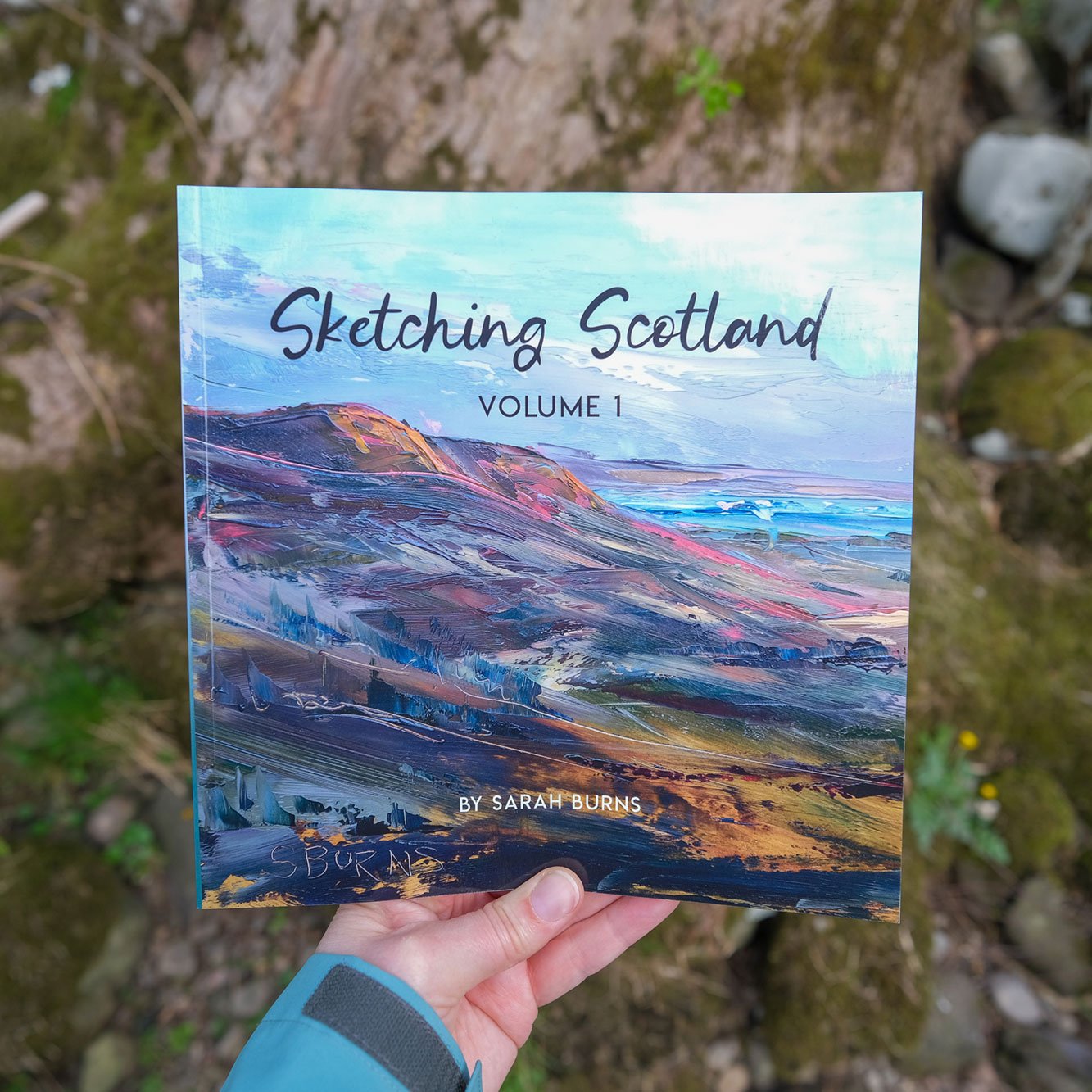 Sketching-Scotland-1-Book-Sarah-Burns-sq.jpg