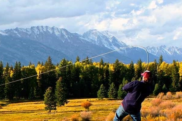 jackson-hole-fly-fishing-school-tetons.jpg