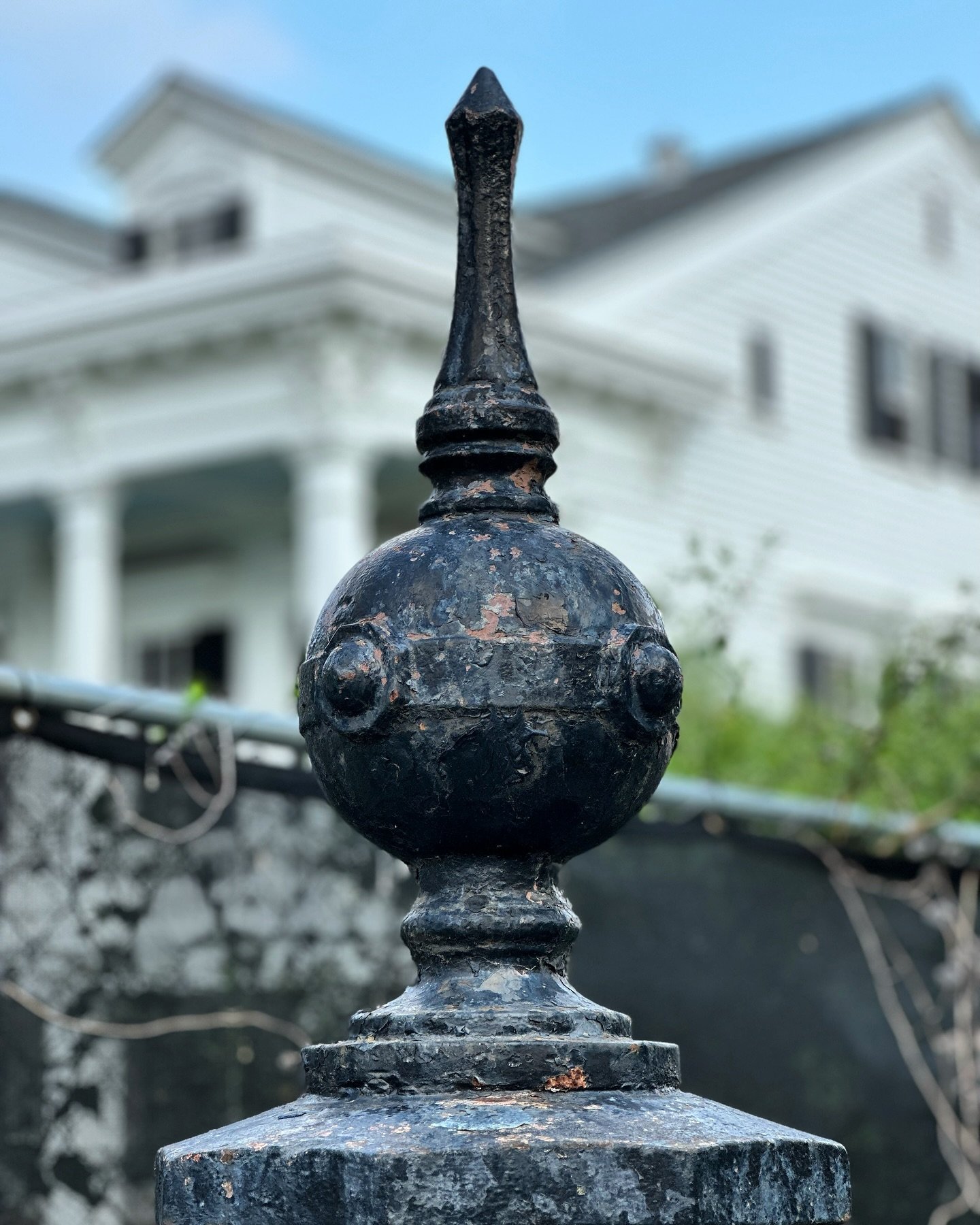 Bringing the details into focus!✨ 

#m2studio #historicalhome #m2studiodesign #neworleans