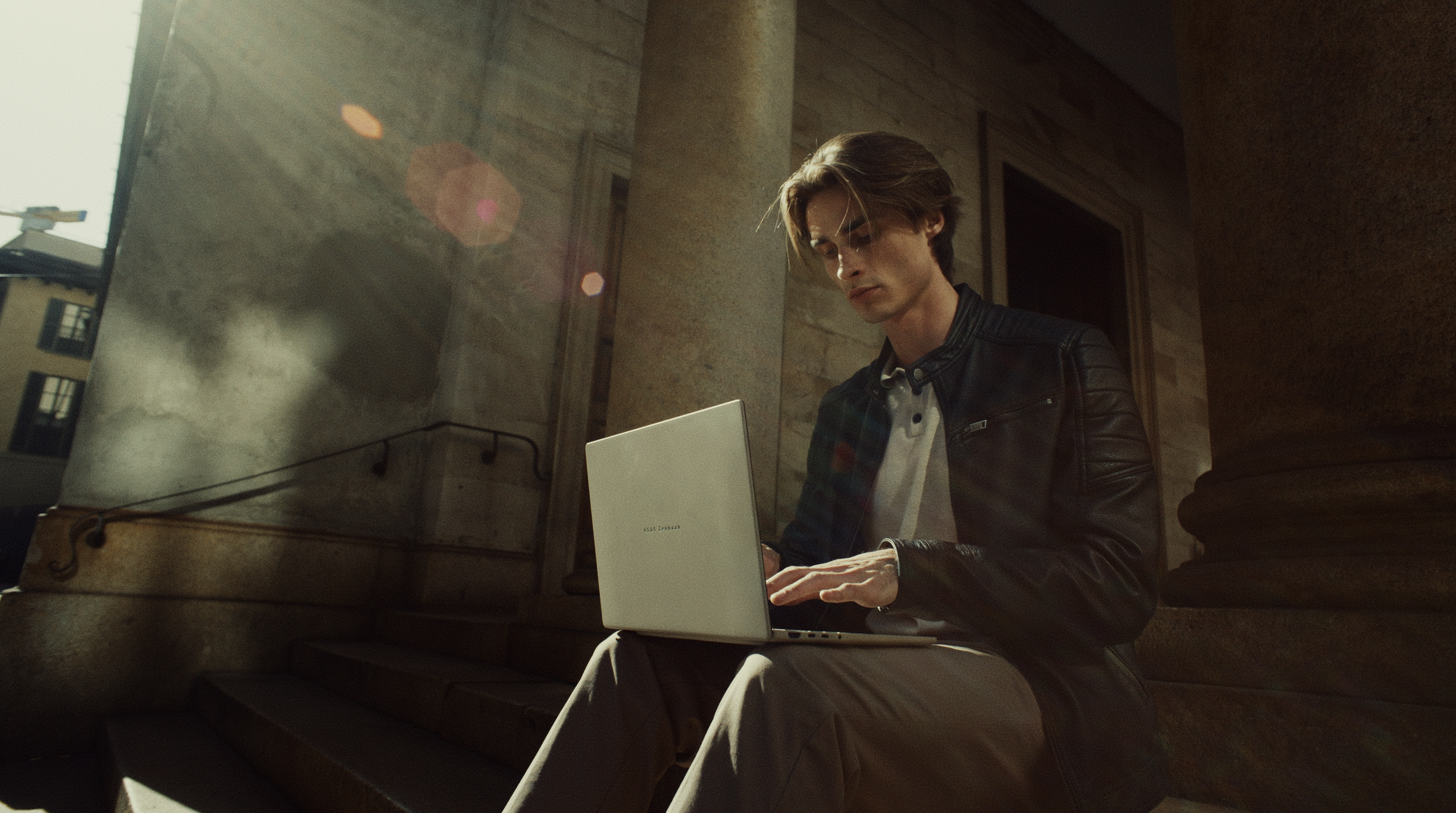 ASUS | It's A Feeling