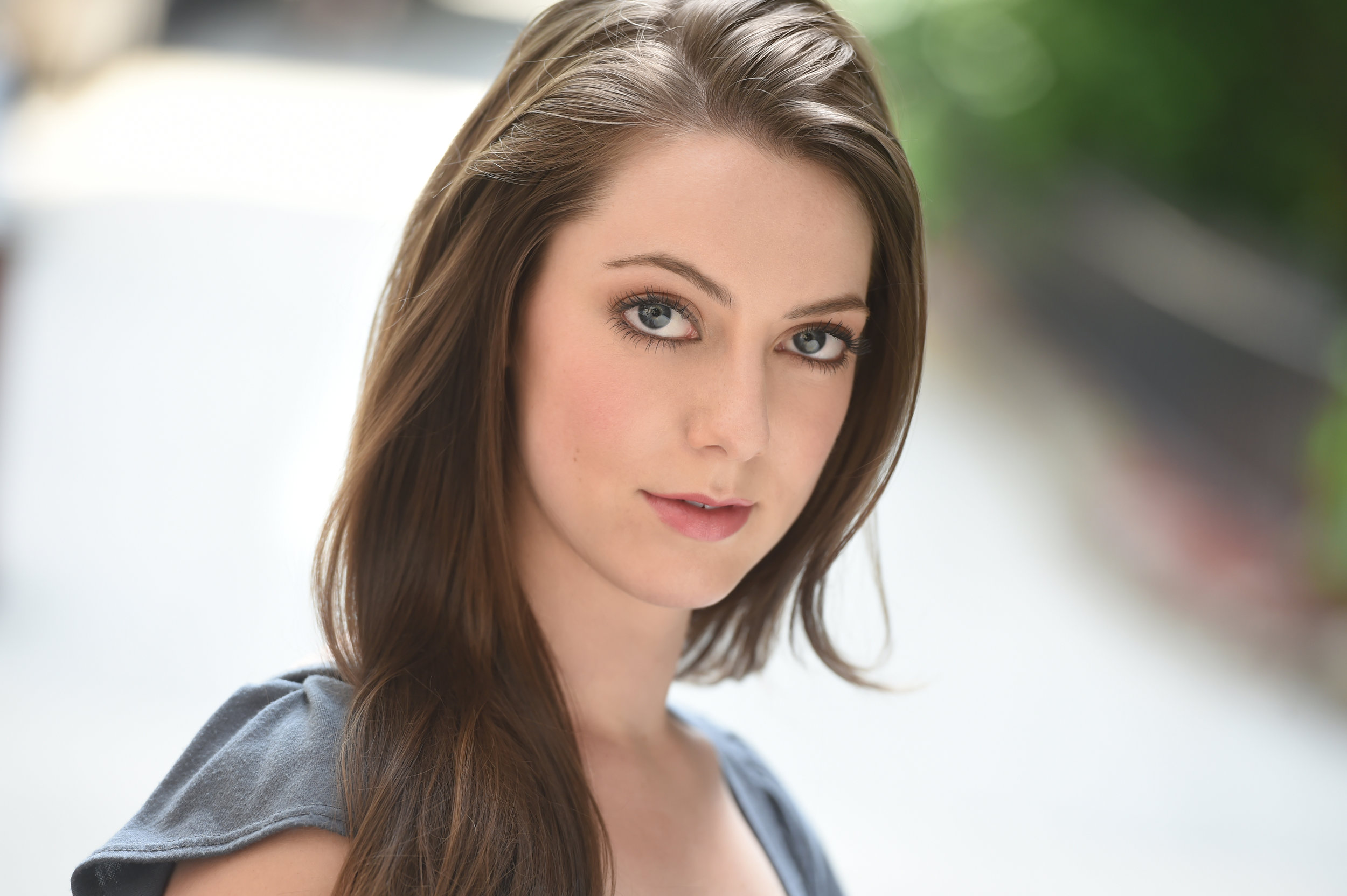 Grace Hannoy Headshot 1.jpg