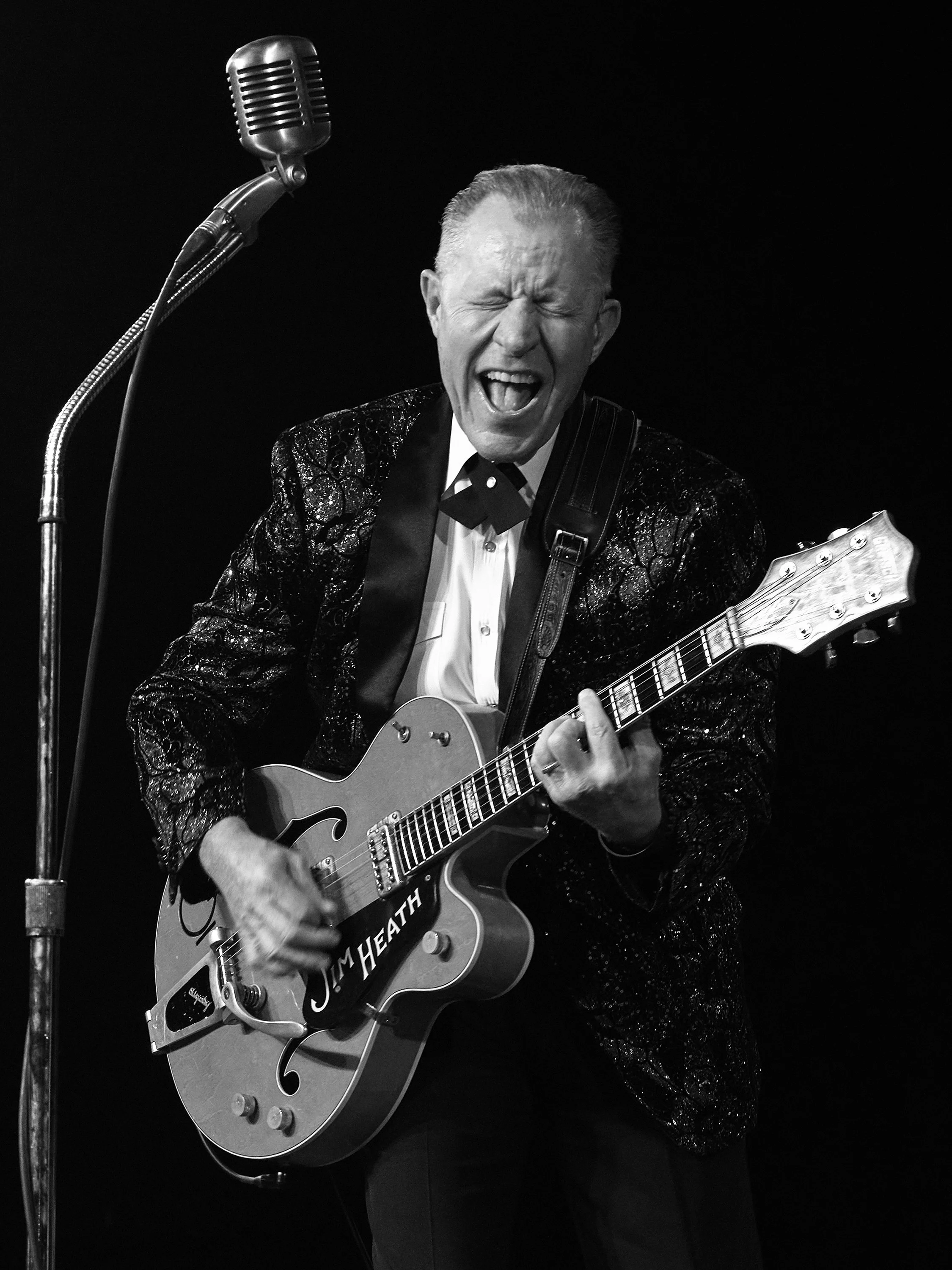 DSCF0257 copy bw 2 web.jpg