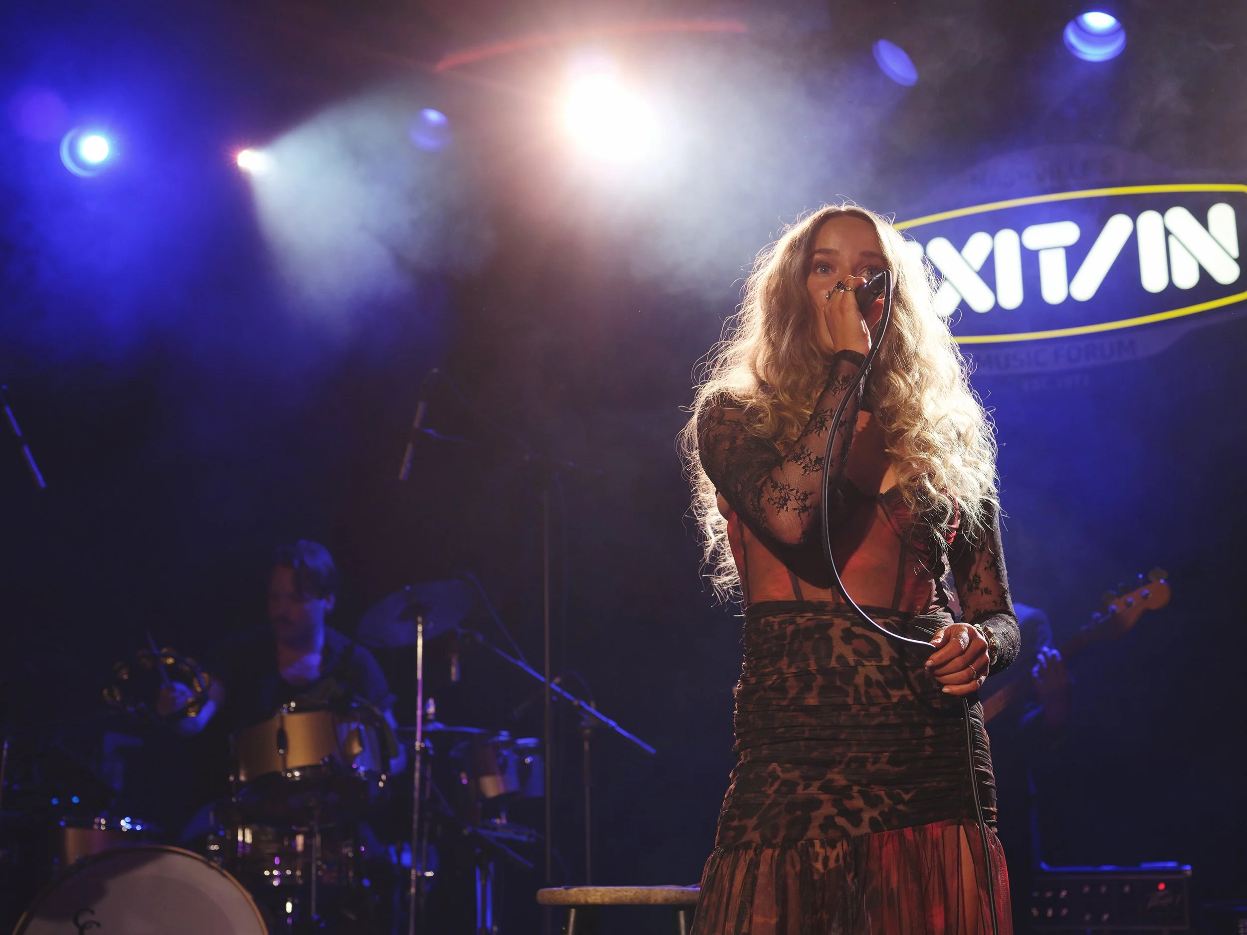 DSCF4122_1 copy web.jpg