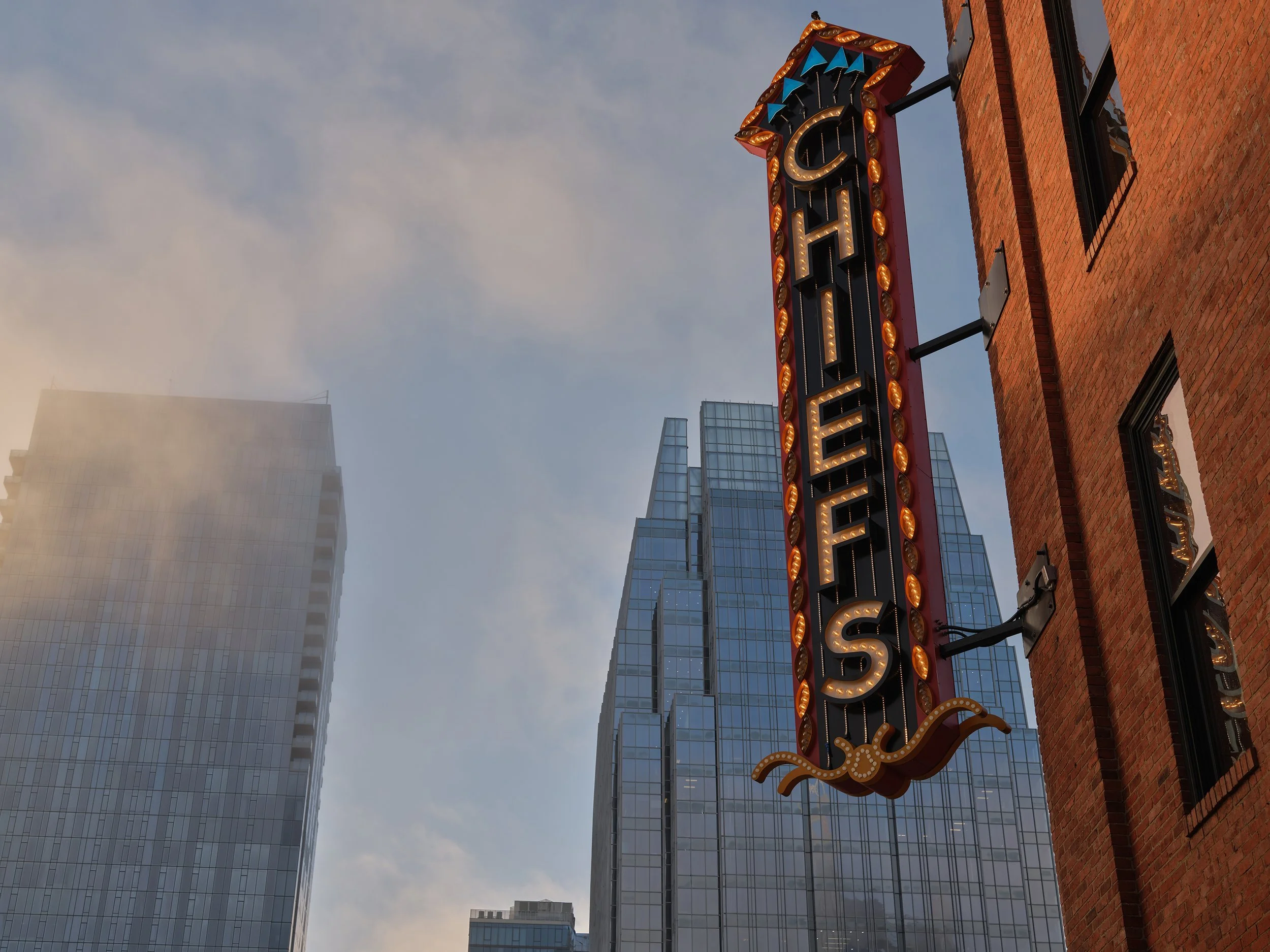 DSCF2747 copy web.jpg