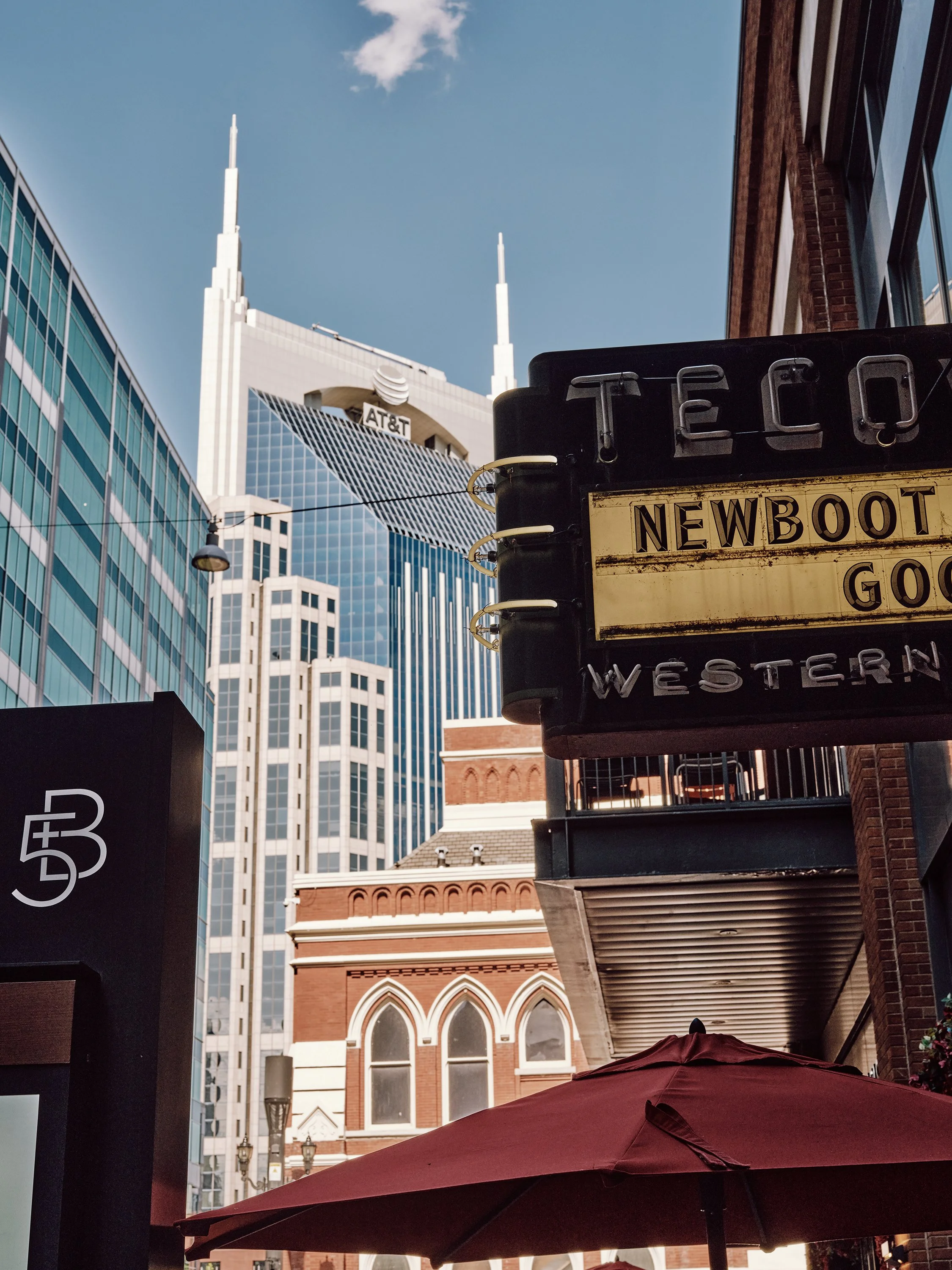 DSCF6555 copy web.jpg