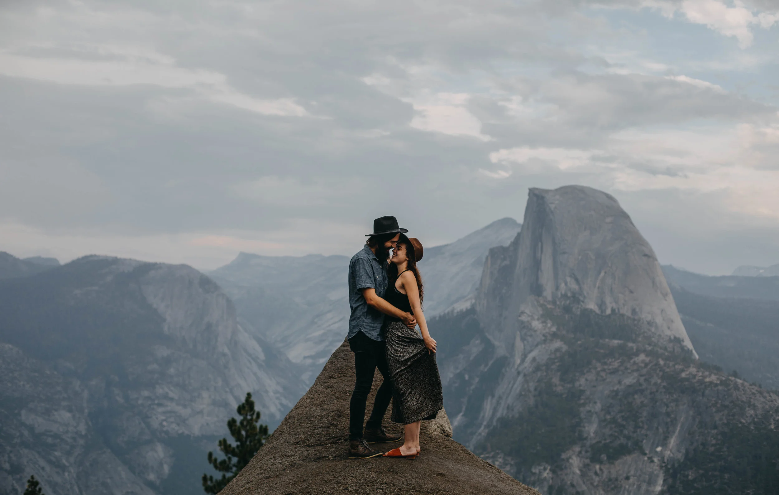 Yosemite Couple Photos