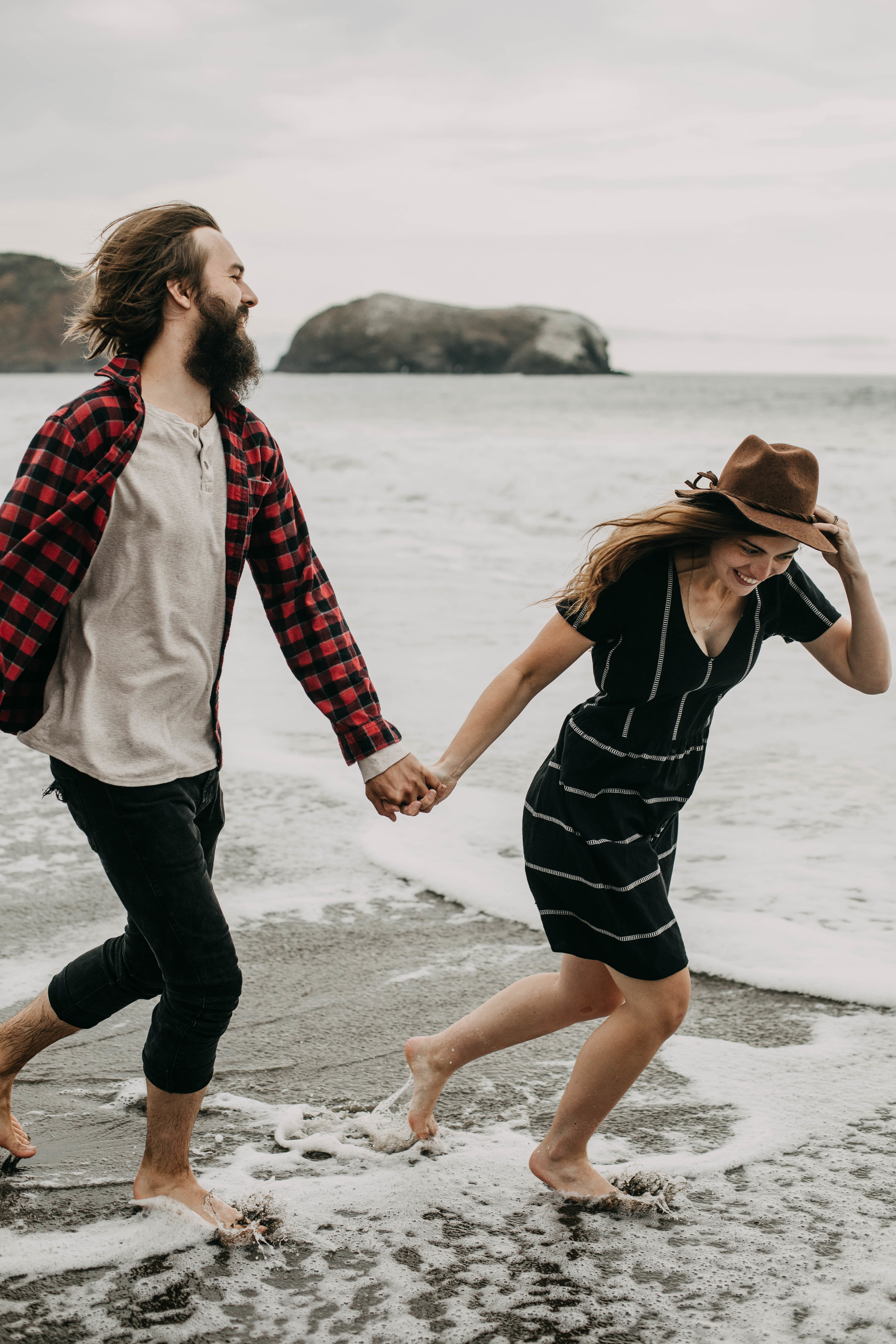 Rodeo Beach San Francisco Couple Photos