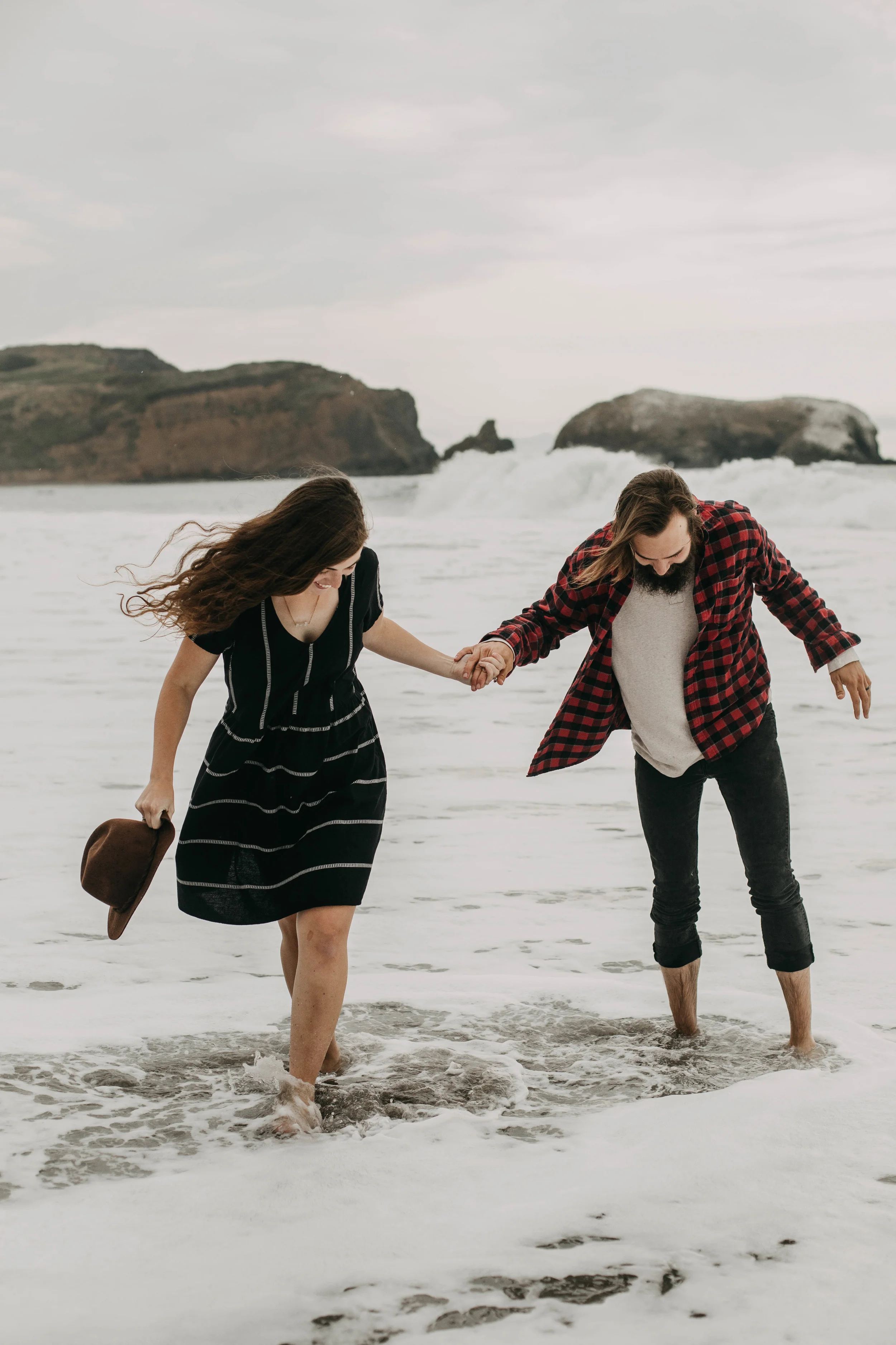 Rodeo Beach Sausalito Couple Photos