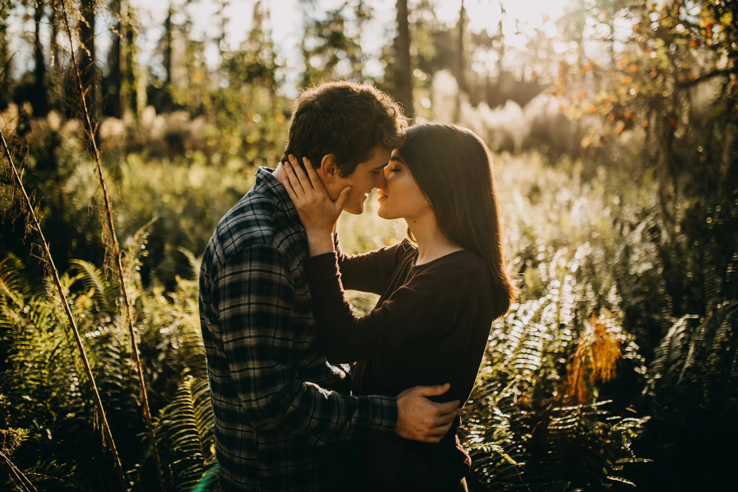 Warm Tropical Disney couple photos in Orlando Florida