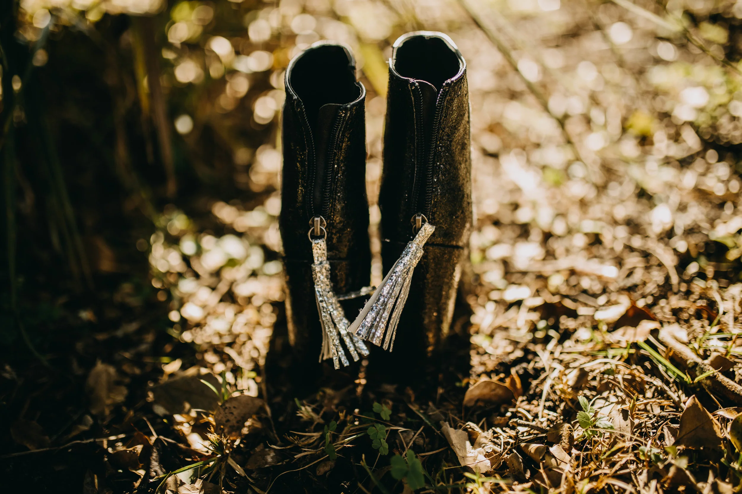 Shoe Tassels | American Traditional Tattoo Themed Eco Friendly Dark Florida Wedding
