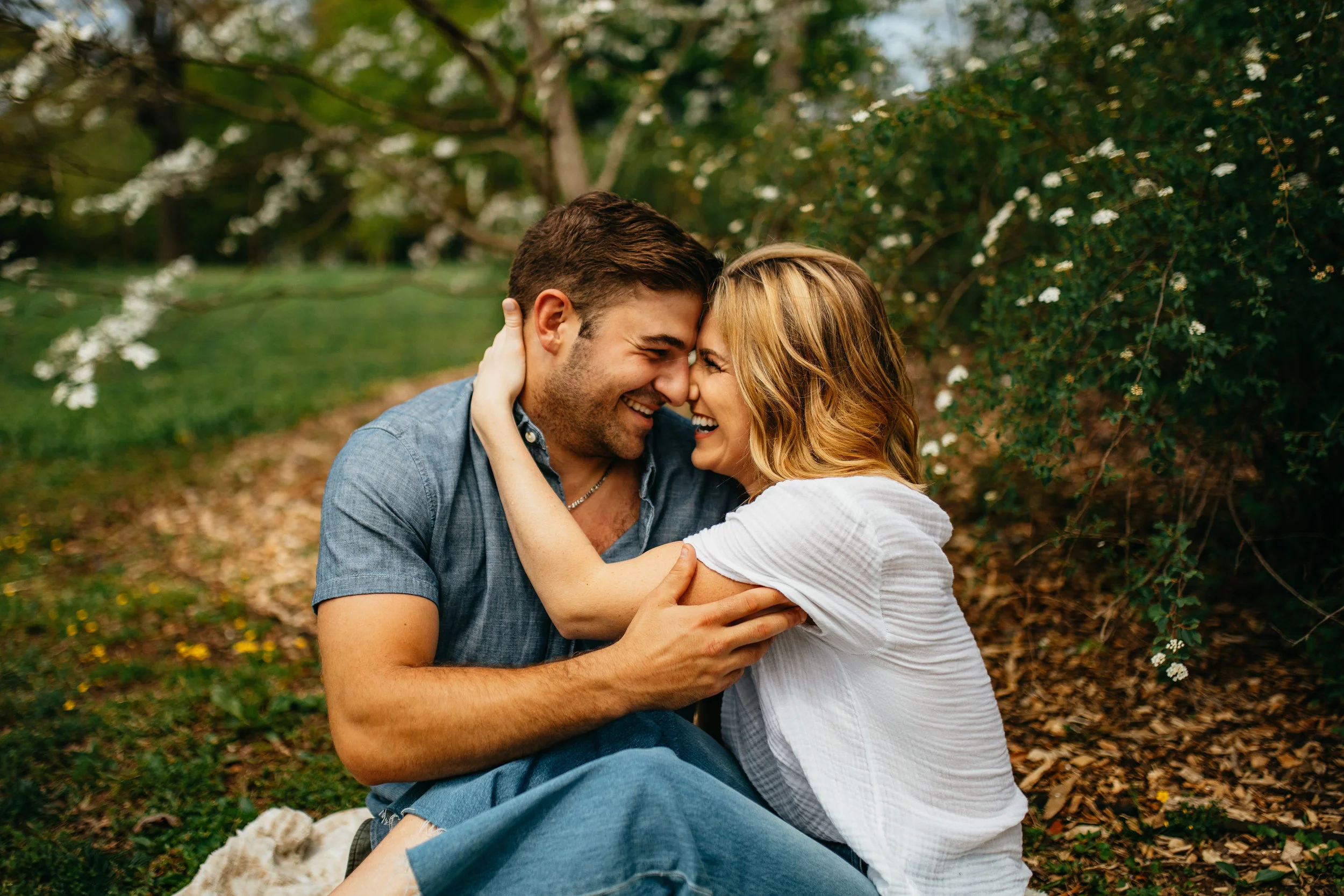 Emily &amp; DJ’S Atlanta Georgia Spring Engagement Session