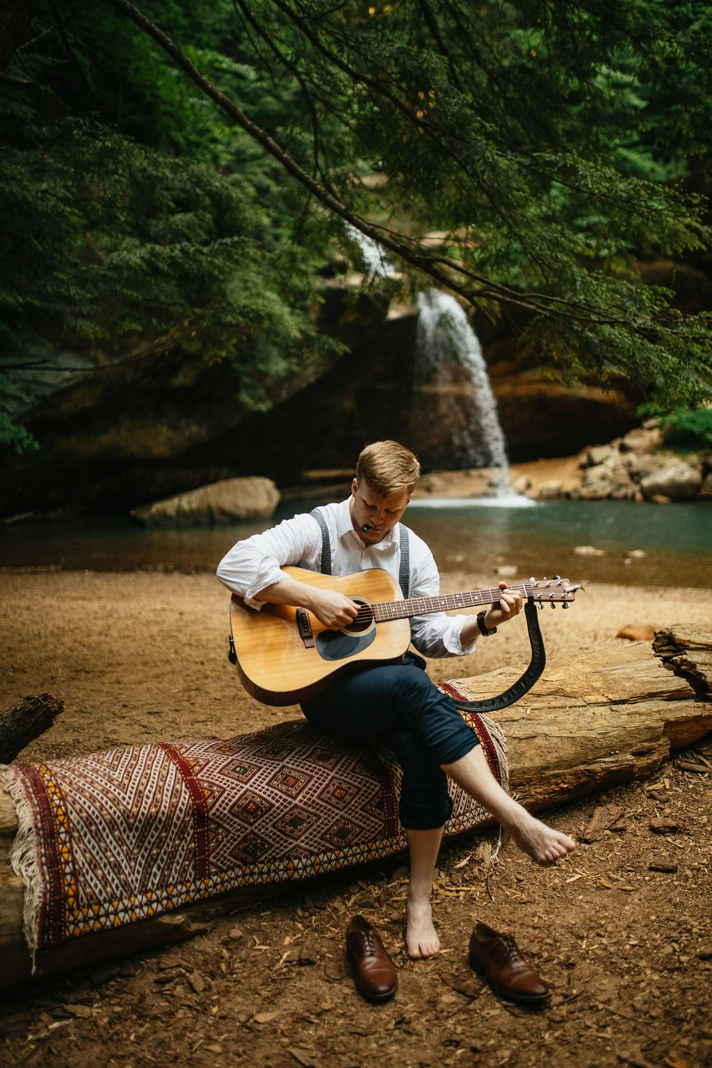 Hocking Hills, Ohio Engagement Photos