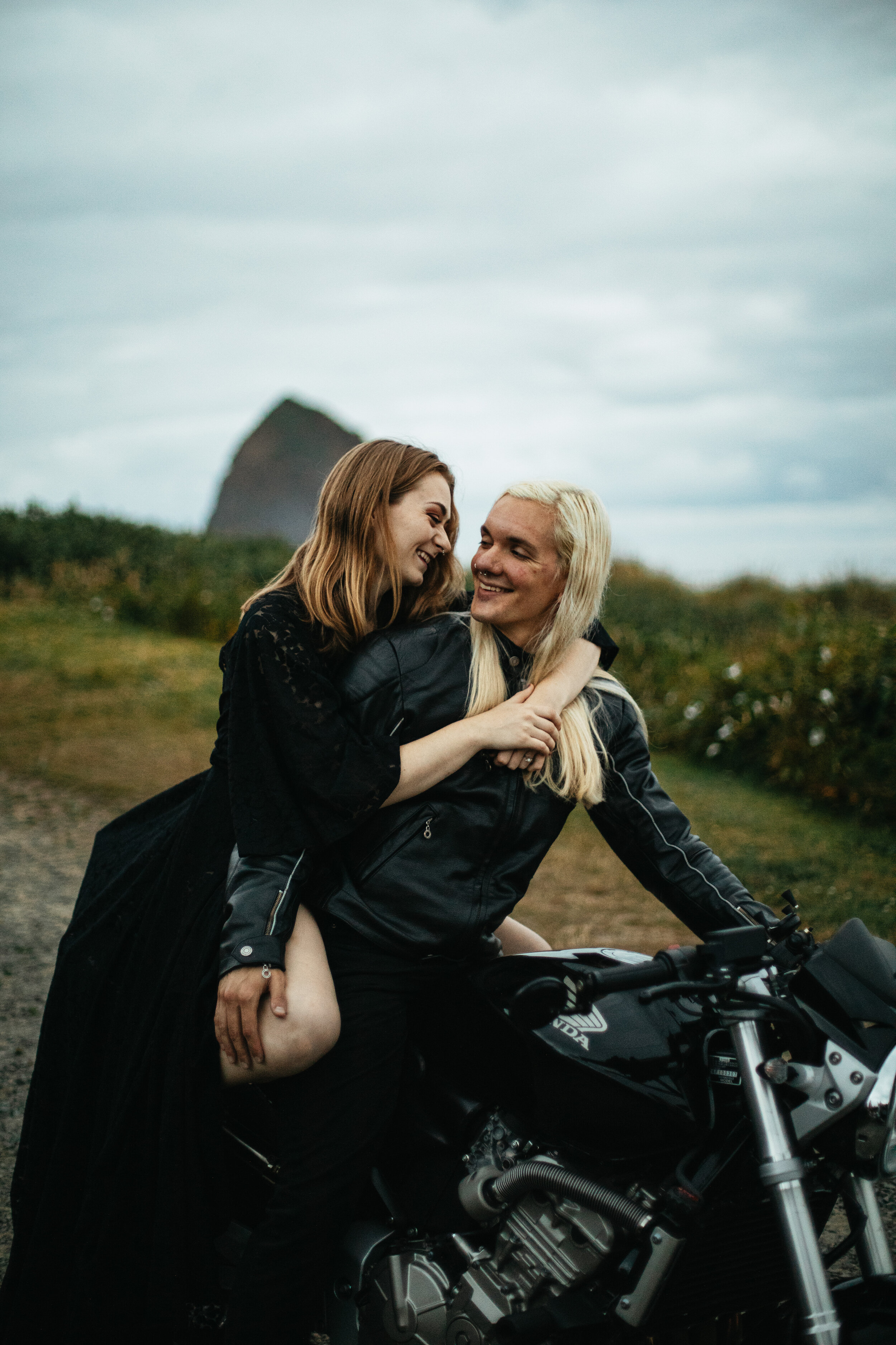 Motorcycle Couple Inspo