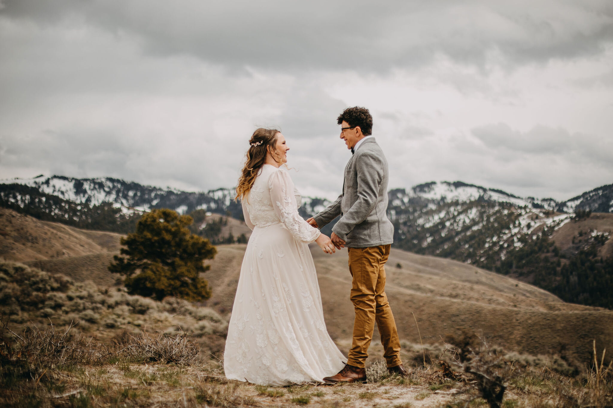 Mountainous Intimate Boise Elopement | Idaho Wedding and Elopement Photo/Video Team