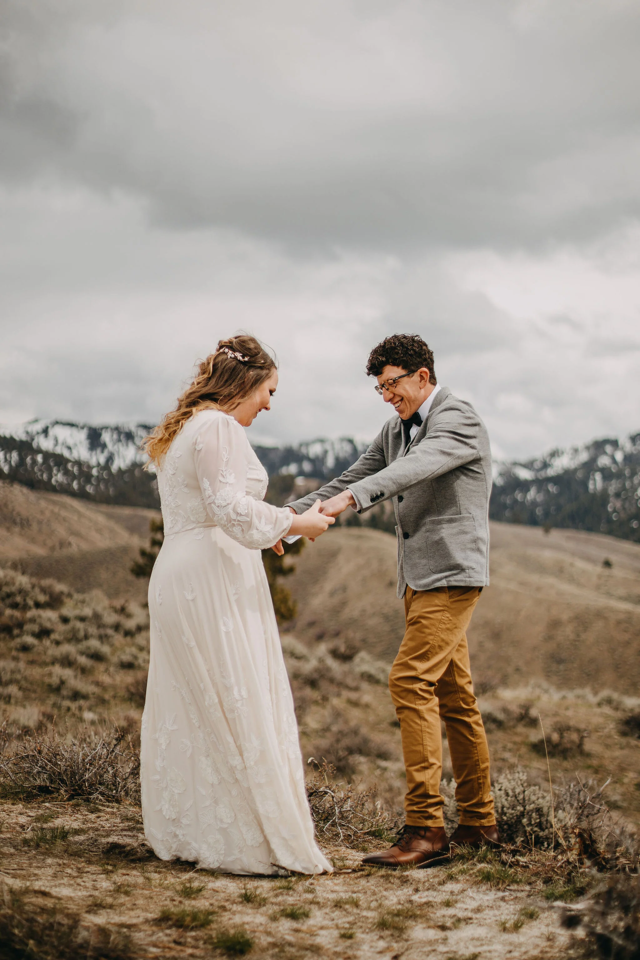 Mountainous Intimate Boise Elopement | Idaho Wedding and Elopement Photo/Video Team