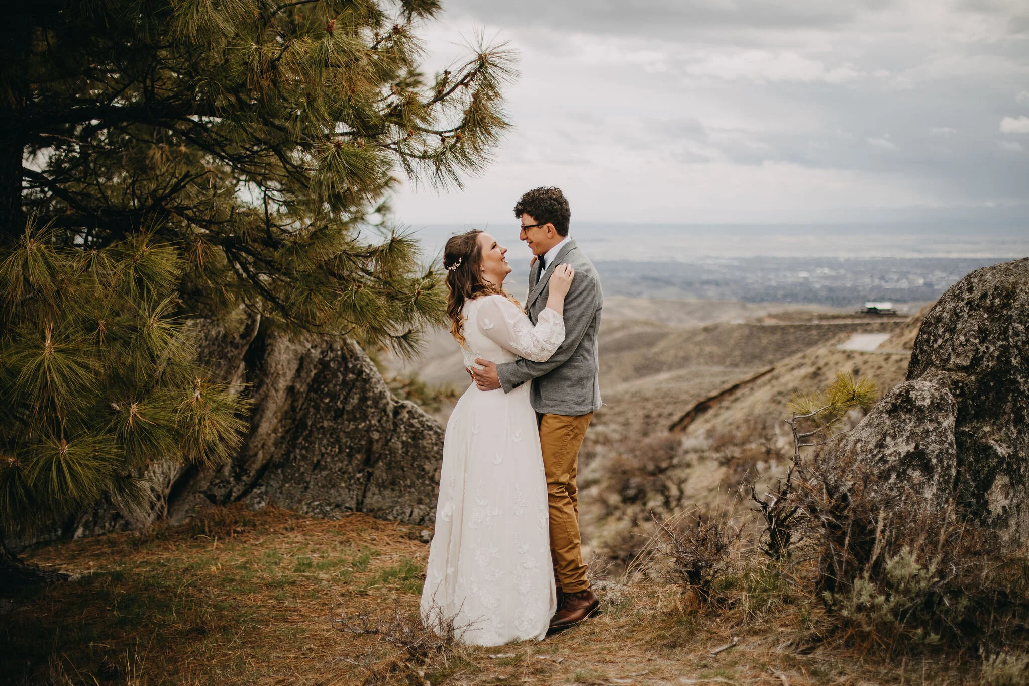Mountainous Intimate Boise Elopement | Idaho Wedding and Elopement Photo/Video Team