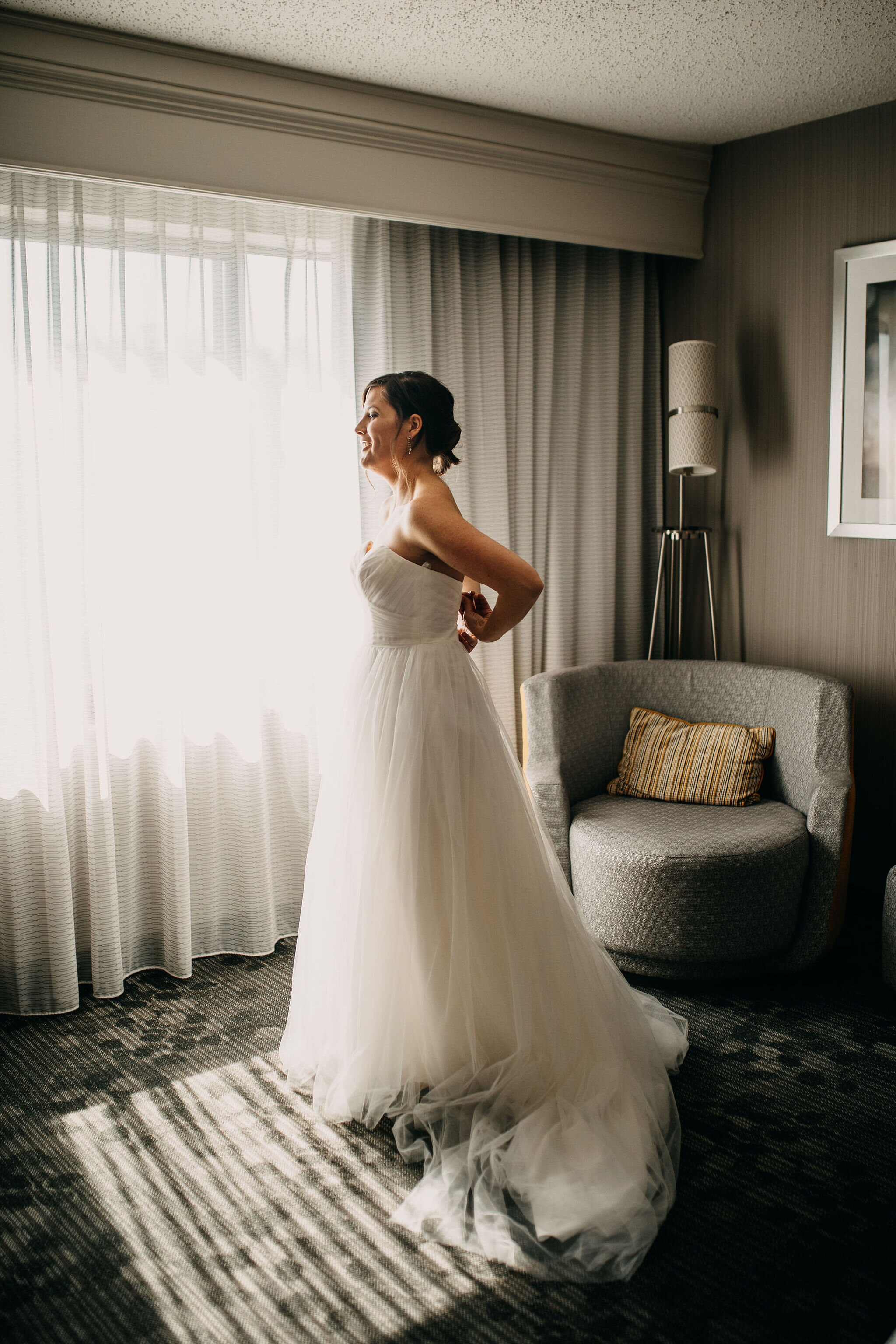 Bride Getting Ready Photos