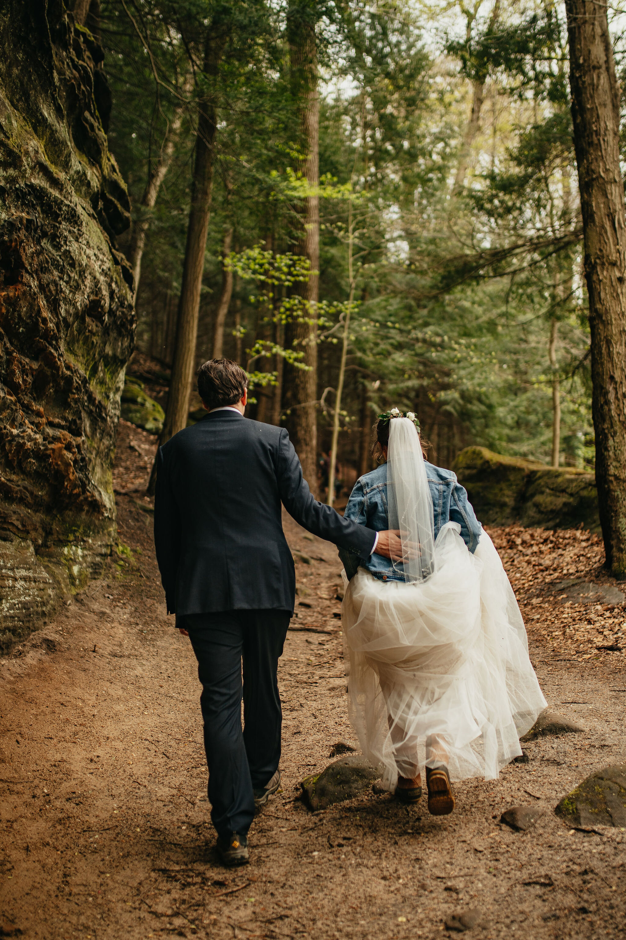 Hiking Elopement Couple Photos