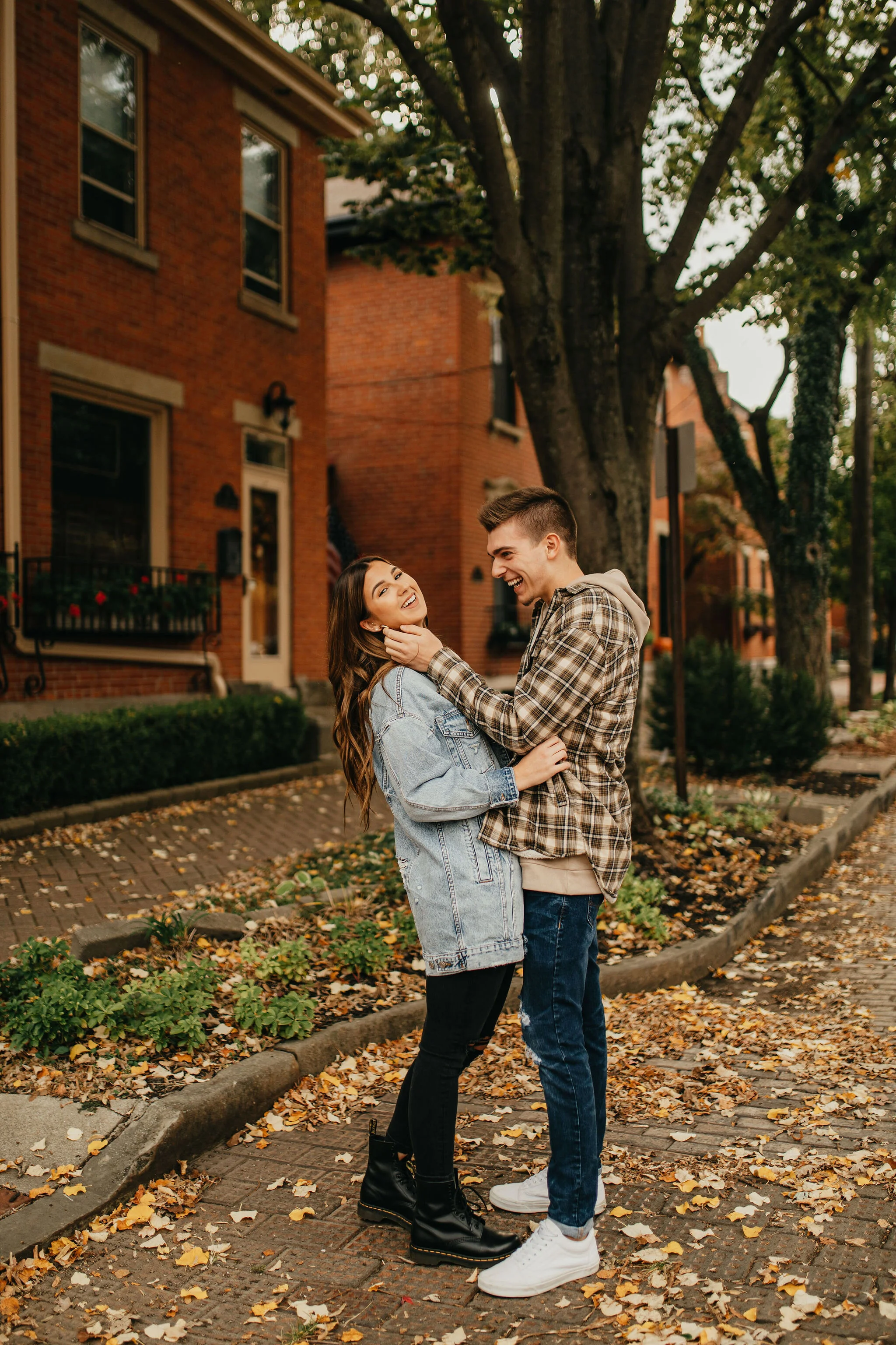 Columbus, Ohio Engagement &amp; Wedding Photos by Christina &amp; Jeremiah
