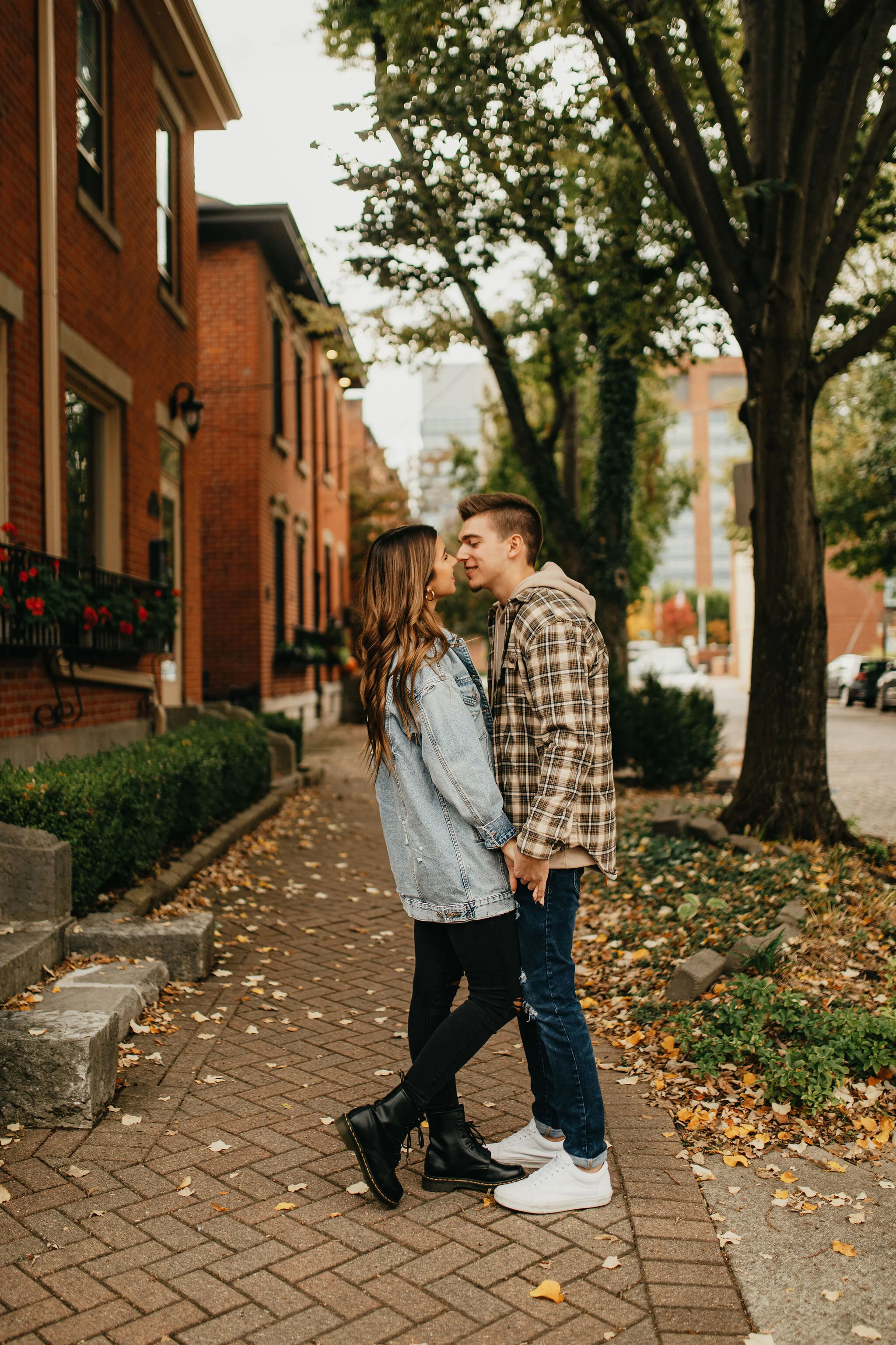 Columbus, Ohio Engagement &amp; Wedding Photos by Christina &amp; Jeremiah