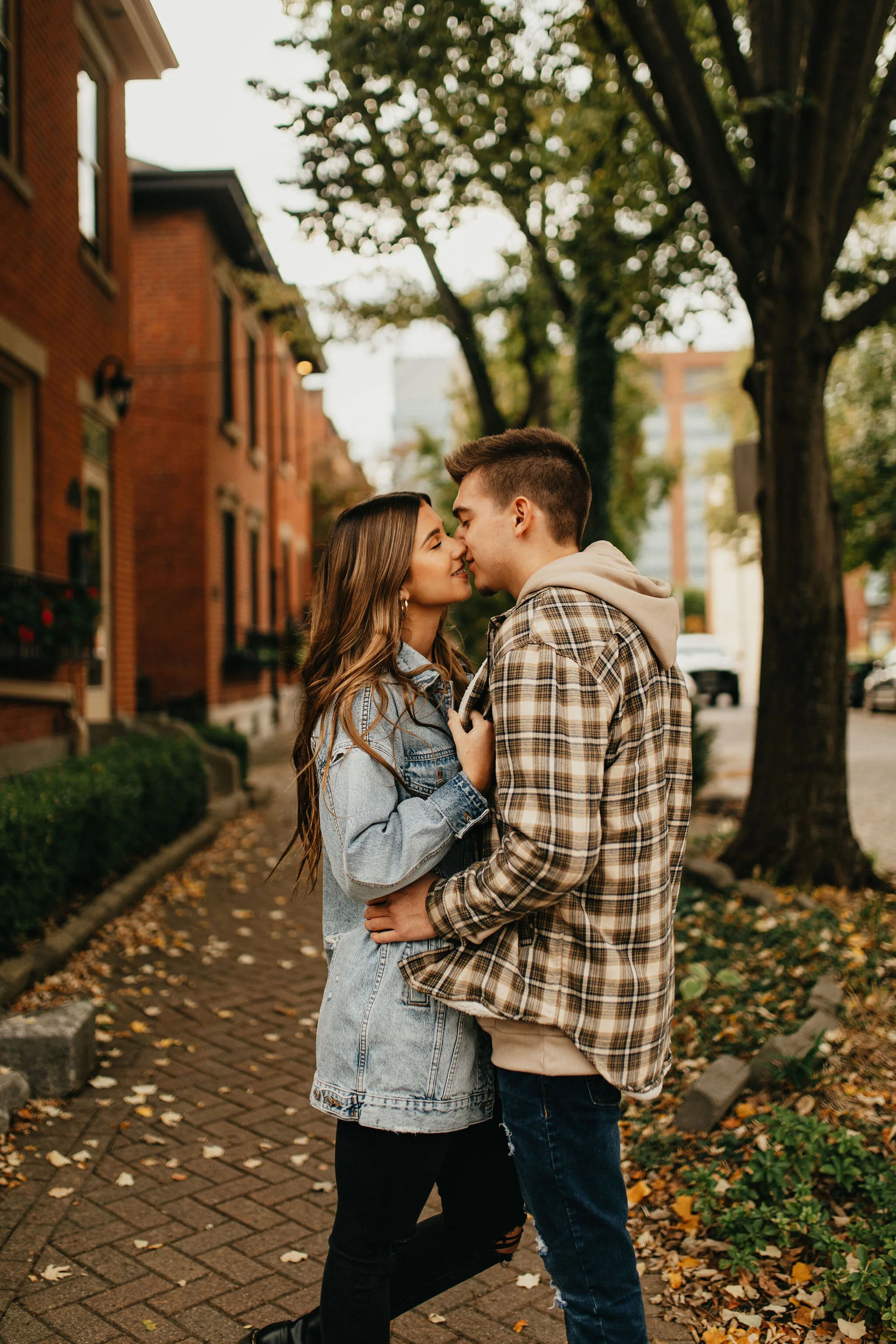 Columbus, Ohio Engagement &amp; Wedding Photos by Christina &amp; Jeremiah